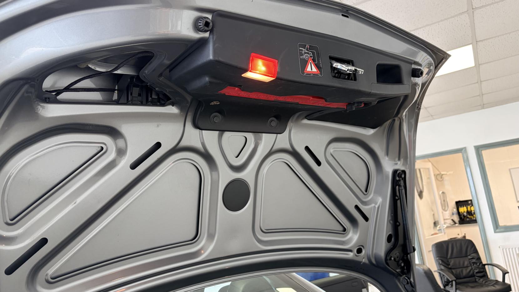 Mercedes-Benz SLK 2.1 SLK250 CDI AMG Sport Convertible 2dr Diesel G-Tronic+ Euro 5 (s/s) (204 ps)