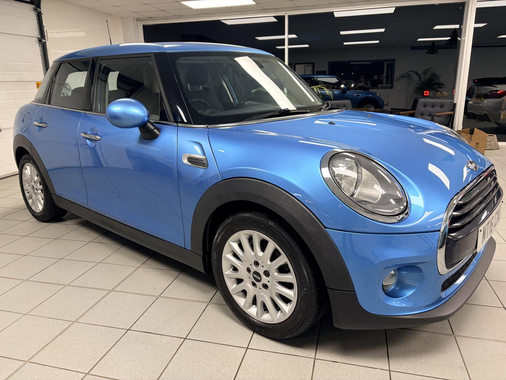 MINI Hatch 1.5 Cooper D Hatchback 5dr Diesel Manual Euro 6 (s/s) (116 ps)