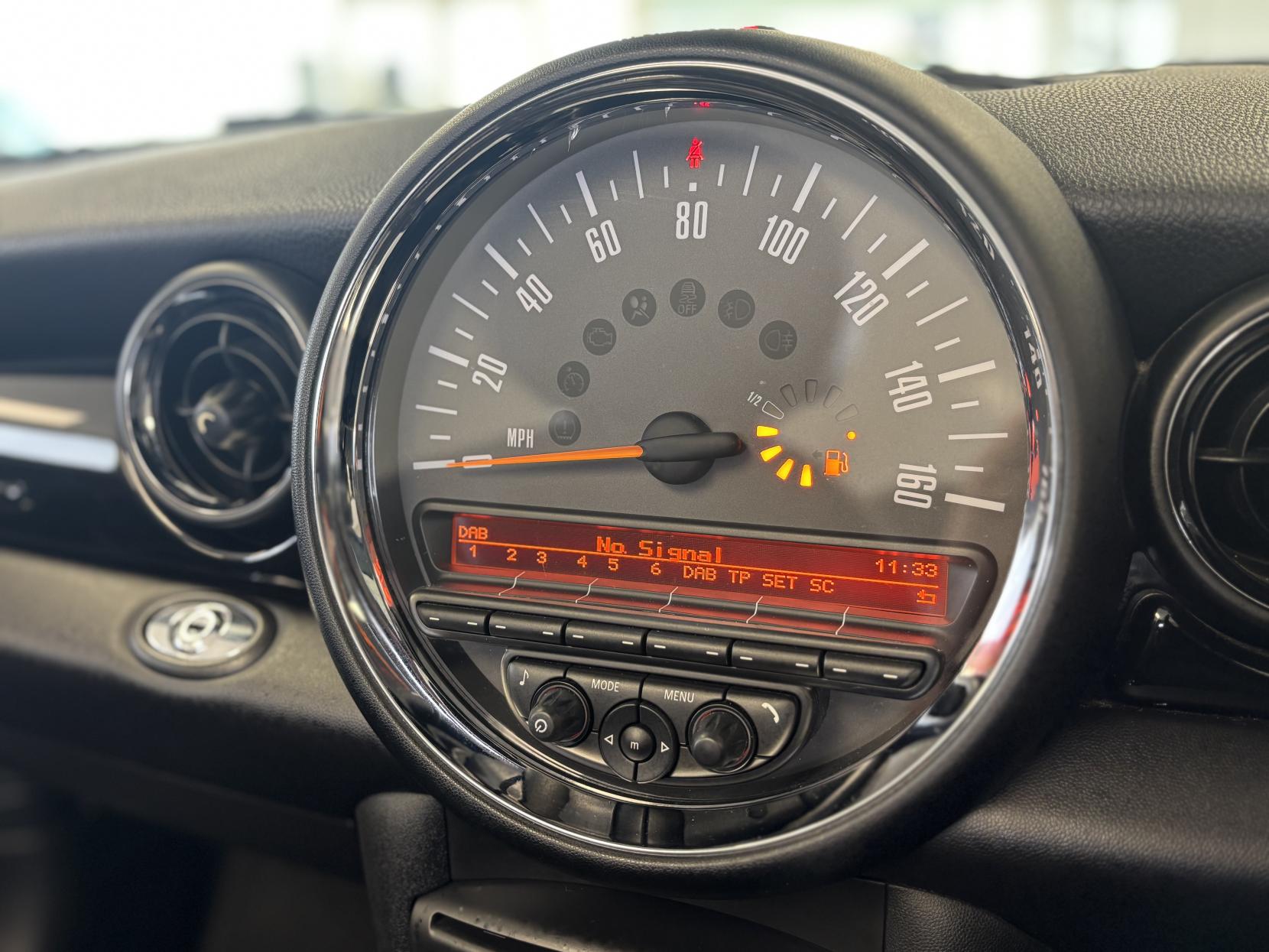 MINI Convertible 1.6 Cooper Convertible 2dr Petrol Manual Euro 6 (s/s) (122 ps)