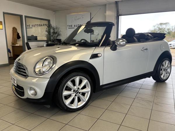 MINI Convertible 1.6 Cooper Convertible 2dr Petrol Manual Euro 6 (s/s) (122 ps)