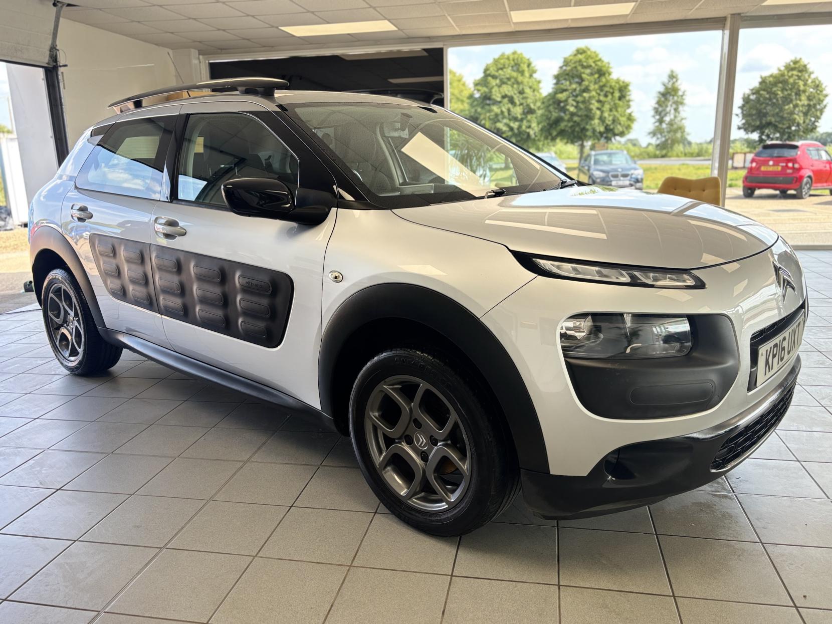 Citroen C4 Cactus 1.6 BlueHDi Feel Hatchback 5dr Diesel Manual Euro 6 (100 ps)