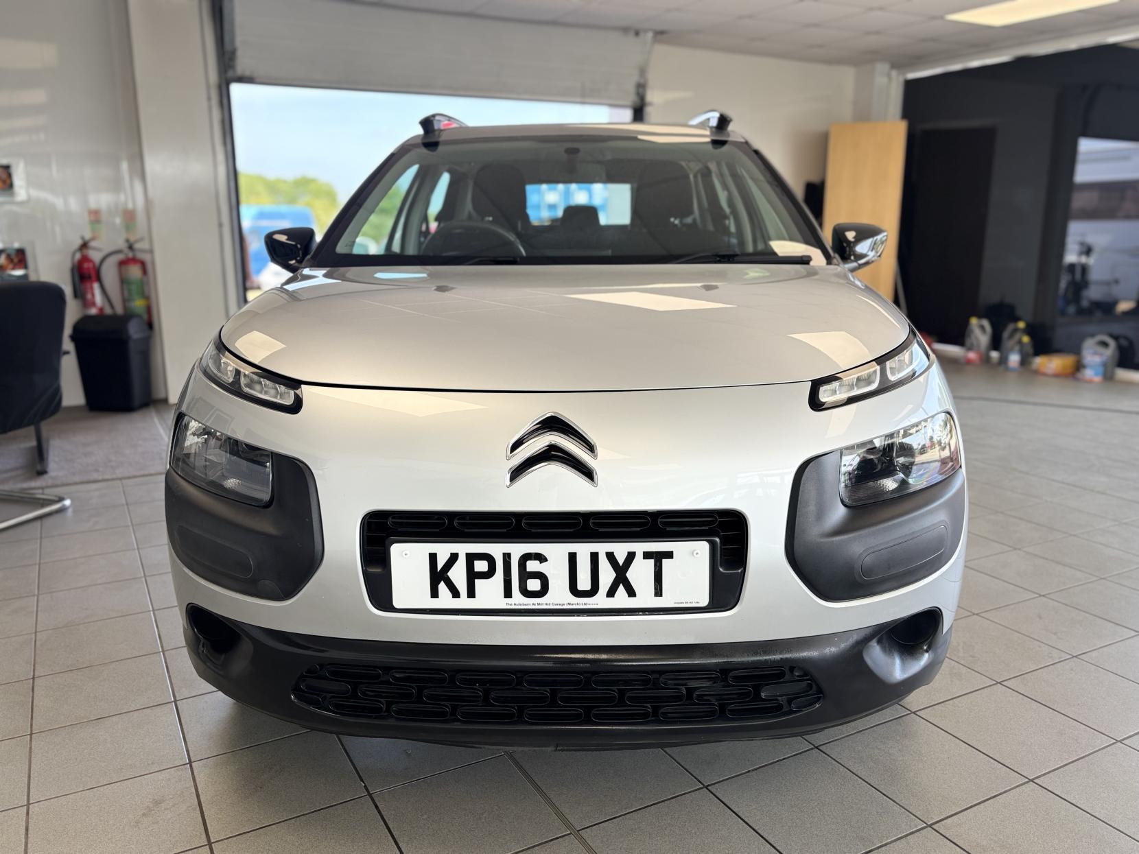 Citroen C4 Cactus 1.6 BlueHDi Feel Hatchback 5dr Diesel Manual Euro 6 (100 ps)