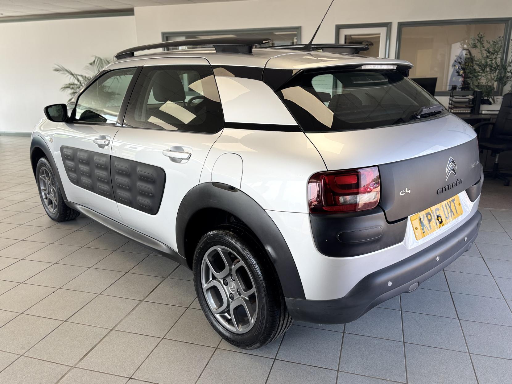Citroen C4 Cactus 1.6 BlueHDi Feel Hatchback 5dr Diesel Manual Euro 6 (100 ps)