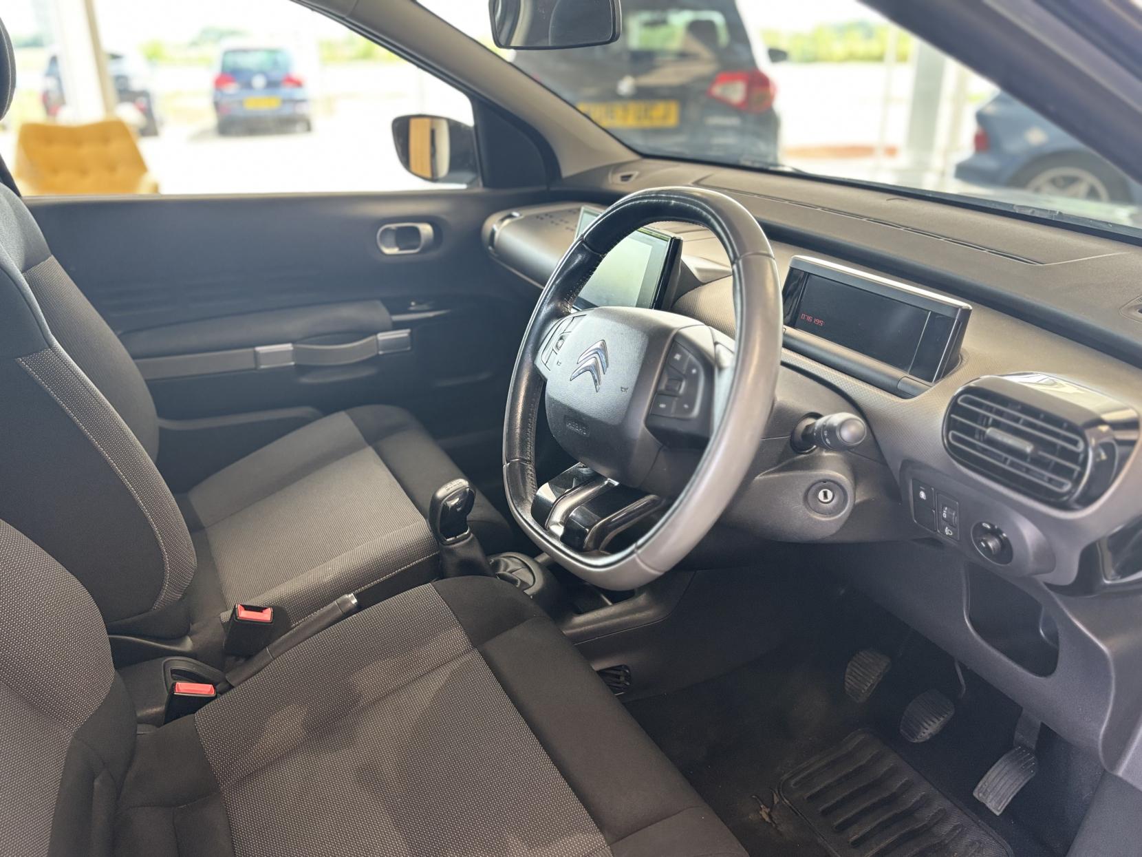 Citroen C4 Cactus 1.6 BlueHDi Feel Hatchback 5dr Diesel Manual Euro 6 (100 ps)