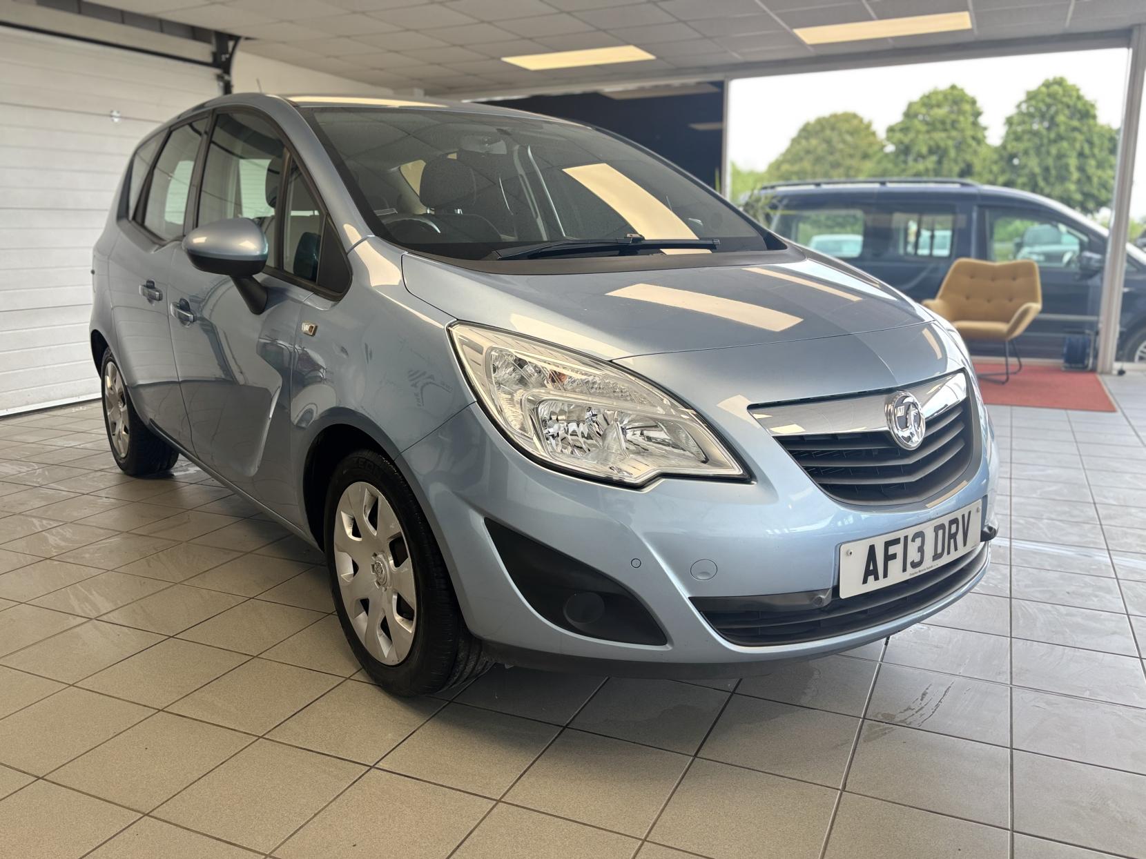 Vauxhall Meriva 1.4T 16V Exclusiv MPV 5dr Petrol Manual Euro 5 (120 ps)