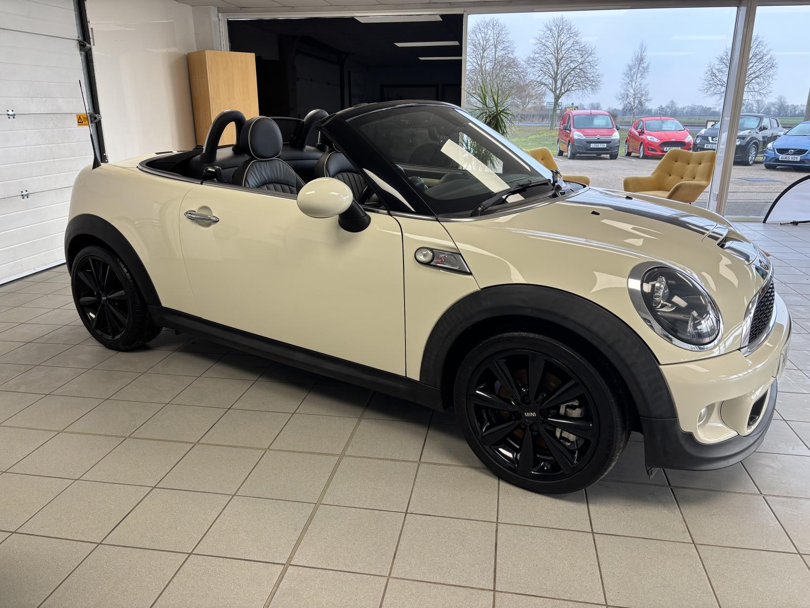 MINI Roadster 1.6 Cooper S Convertible 2dr Petrol Manual Euro 5 (s/s) (184 ps)