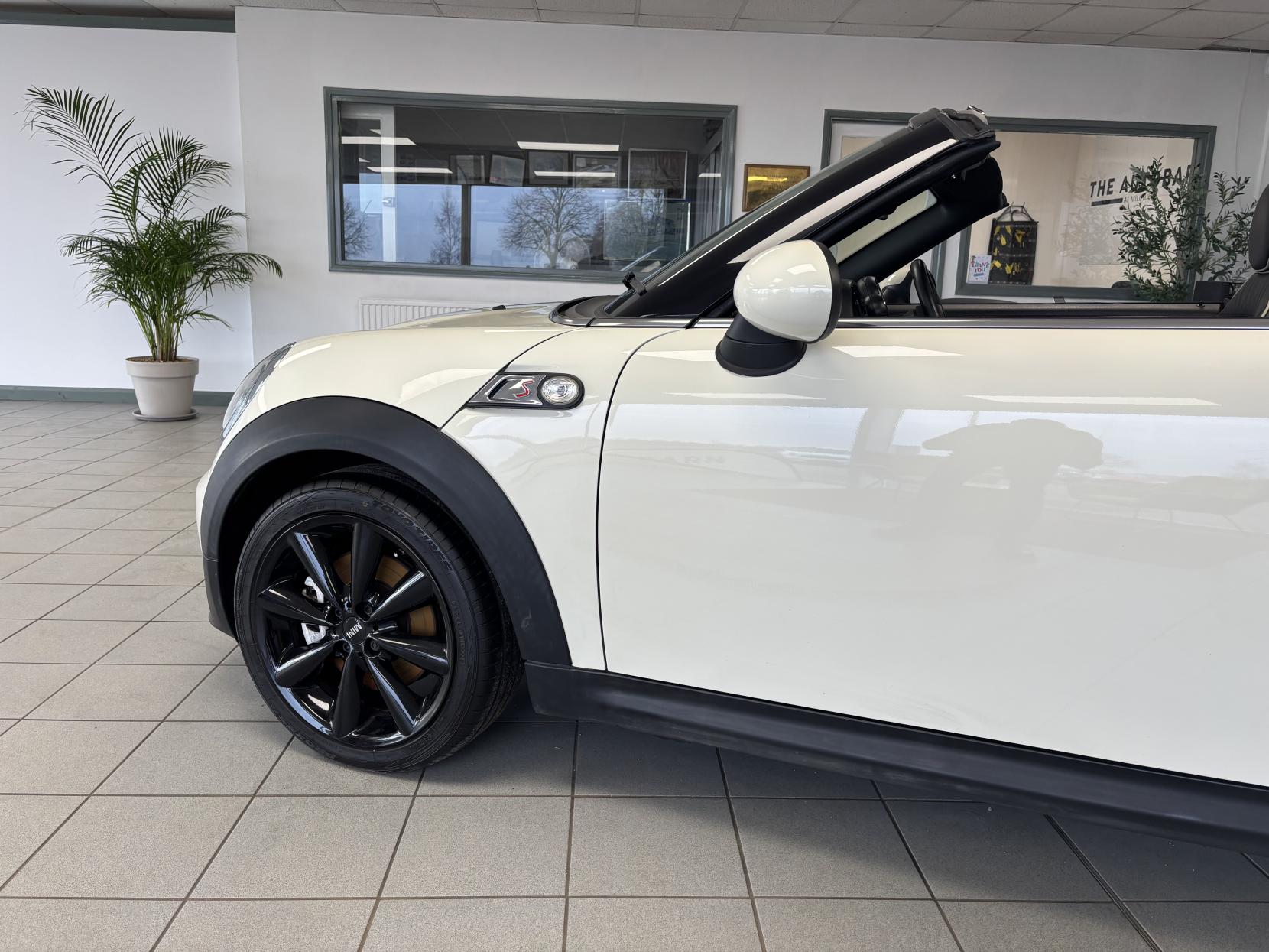 MINI Roadster 1.6 Cooper S Convertible 2dr Petrol Manual Euro 5 (s/s) (184 ps)