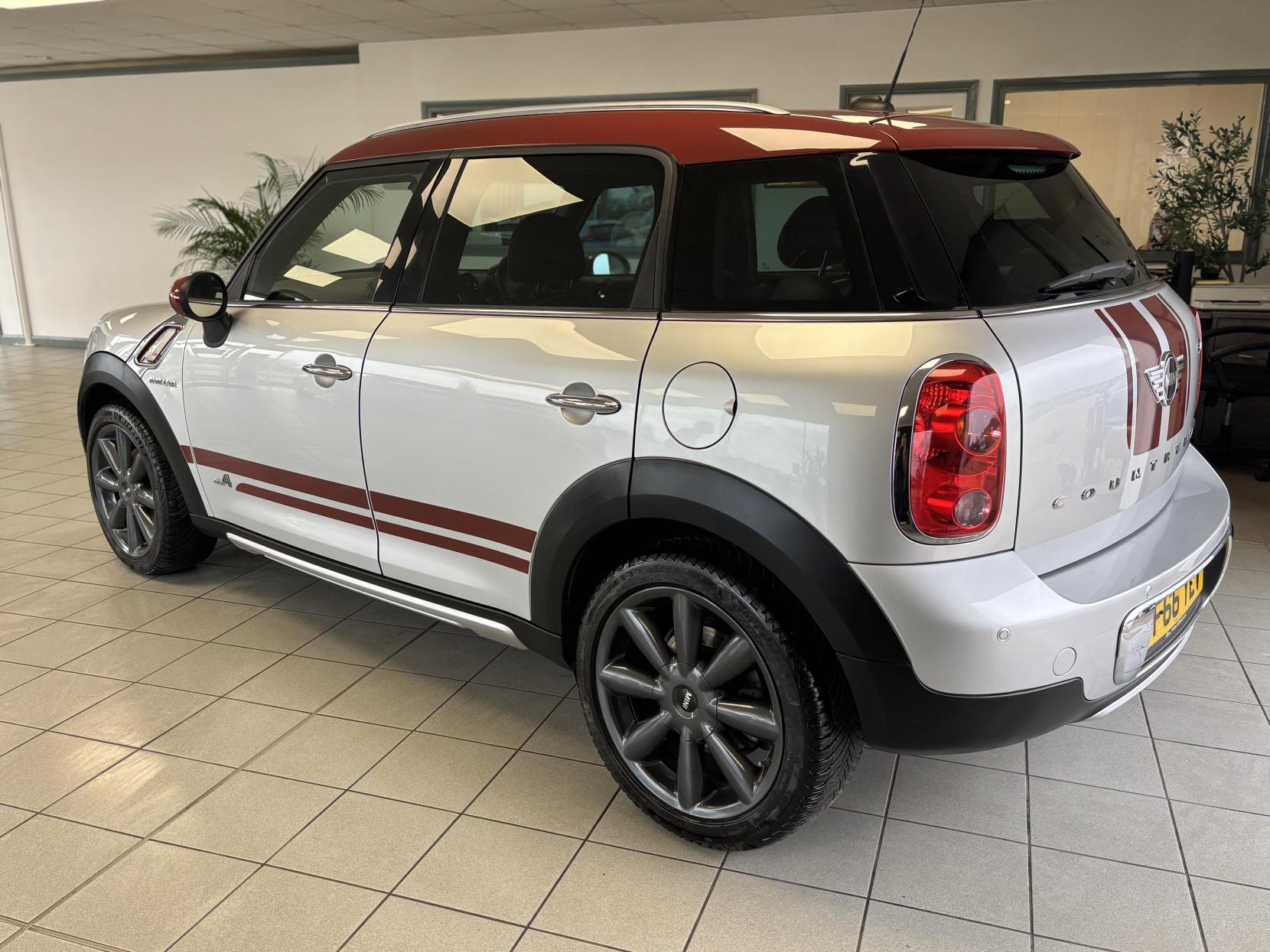 MINI Countryman 1.6 Cooper Park Lane SUV 5dr Petrol Auto ALL4 Euro 6 (122 ps)