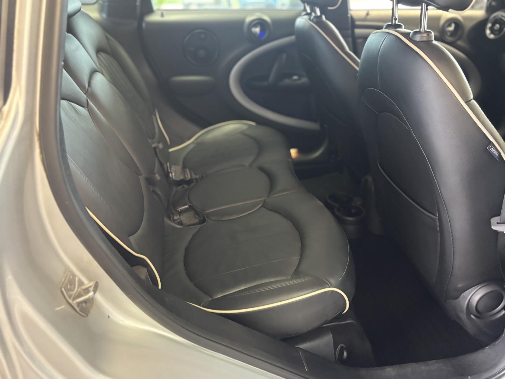 MINI Countryman 1.6 Cooper Park Lane SUV 5dr Petrol Auto ALL4 Euro 6 (122 ps)