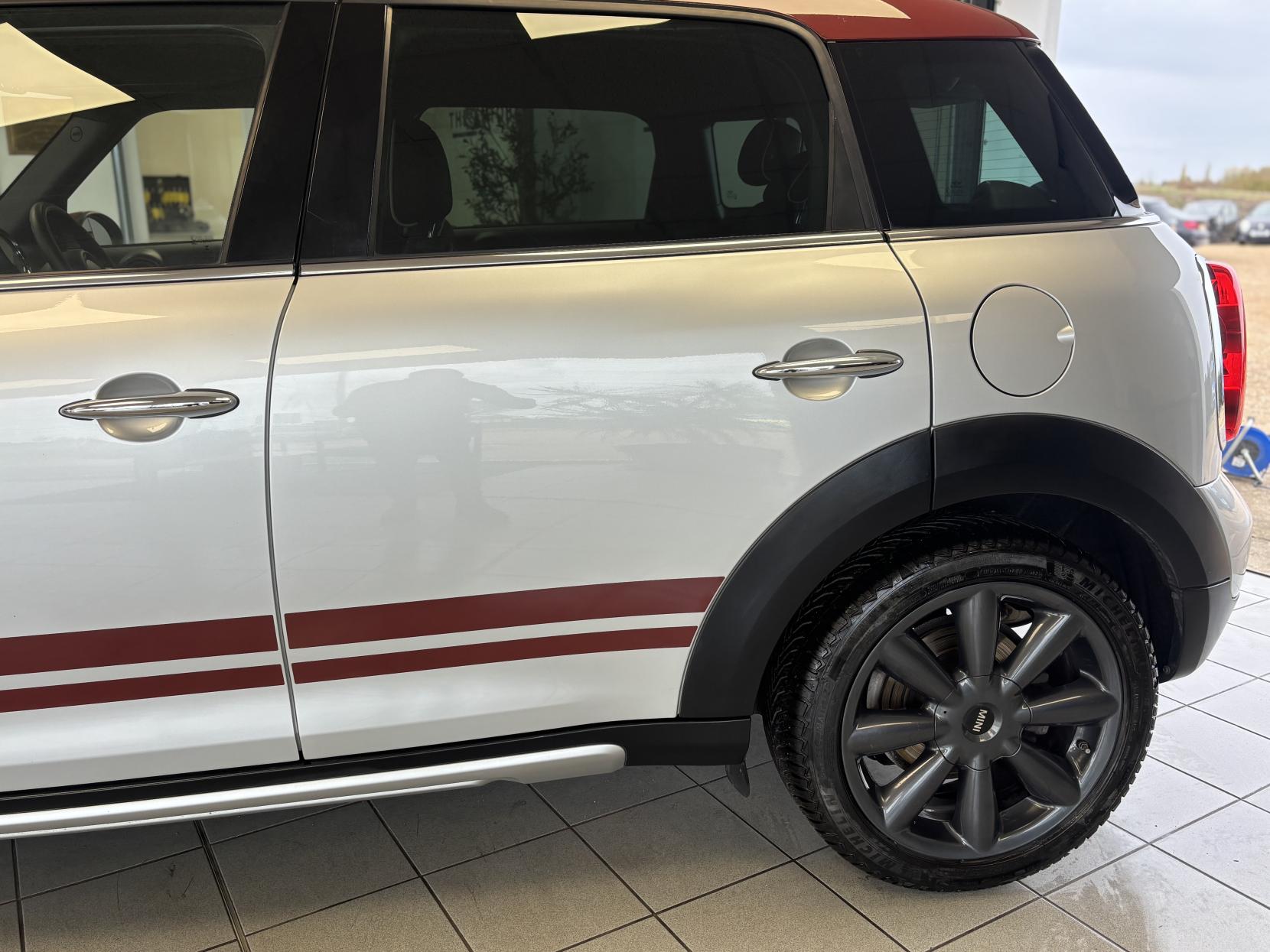 MINI Countryman 1.6 Cooper Park Lane SUV 5dr Petrol Auto ALL4 Euro 6 (122 ps)