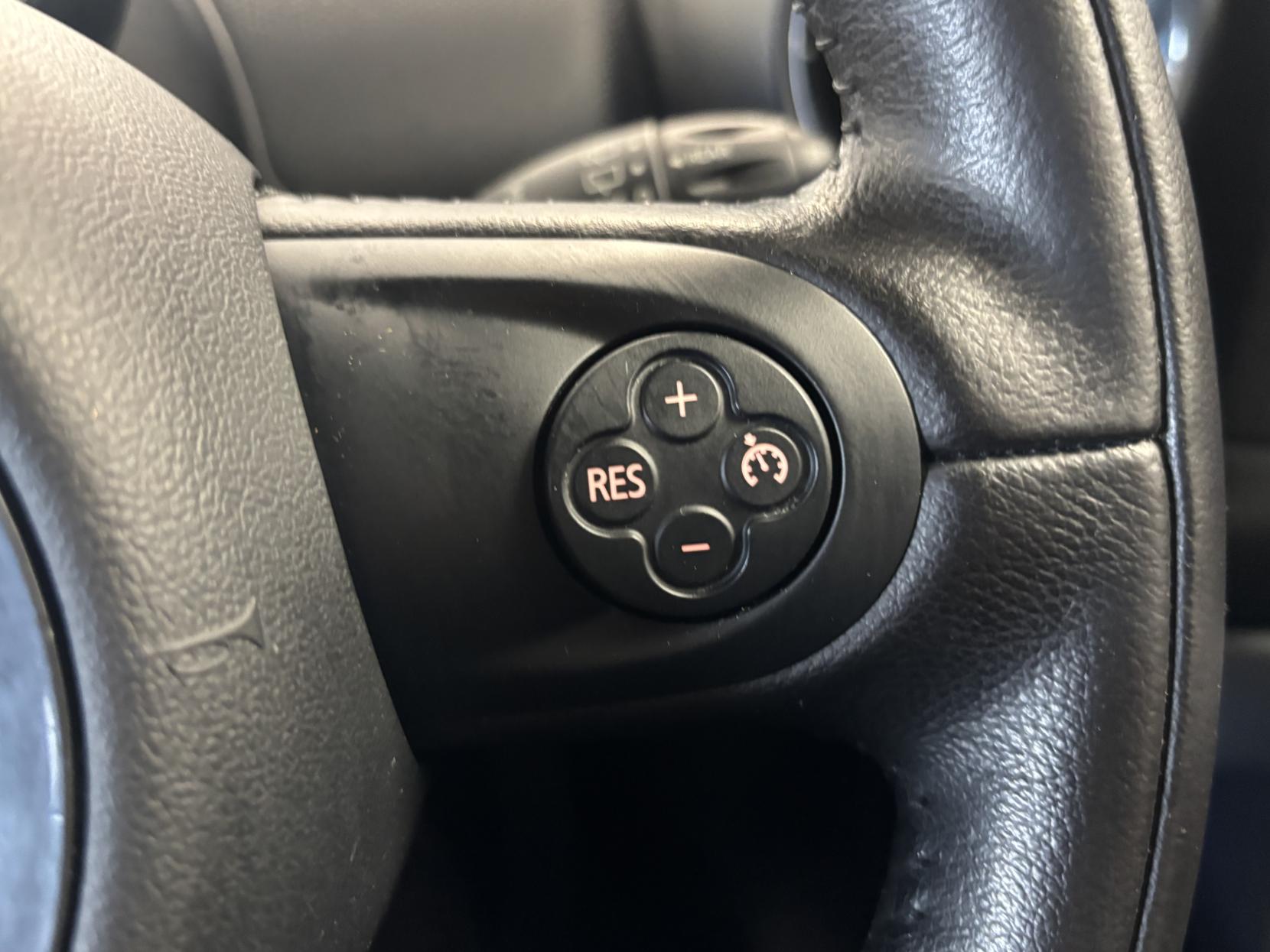 MINI Countryman 1.6 Cooper Park Lane SUV 5dr Petrol Auto ALL4 Euro 6 (122 ps)