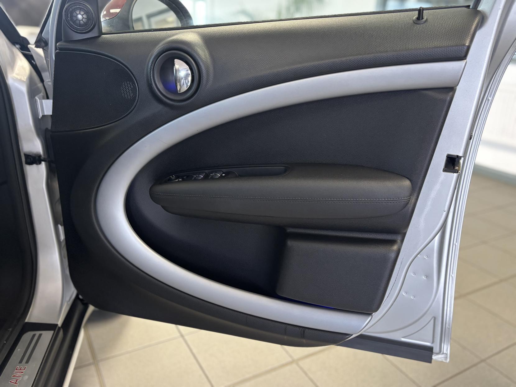 MINI Countryman 1.6 Cooper Park Lane SUV 5dr Petrol Auto ALL4 Euro 6 (122 ps)