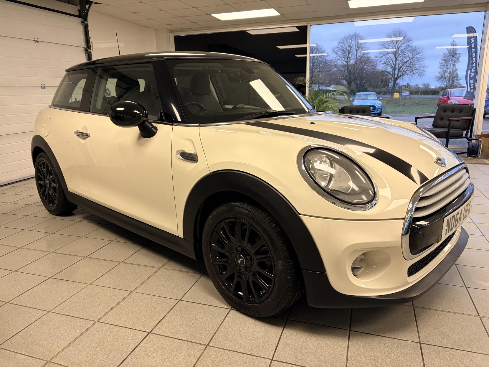 MINI Hatch 1.5 Cooper D Hatchback 3dr Diesel Manual Euro 6 (s/s) (116 ps)