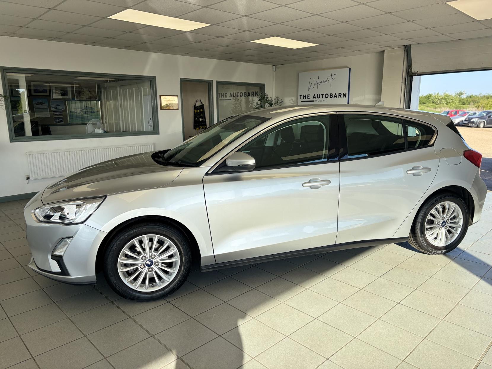 Ford Focus 1.0T EcoBoost Titanium Hatchback 5dr Petrol Manual Euro 6 (s/s) (125 ps)