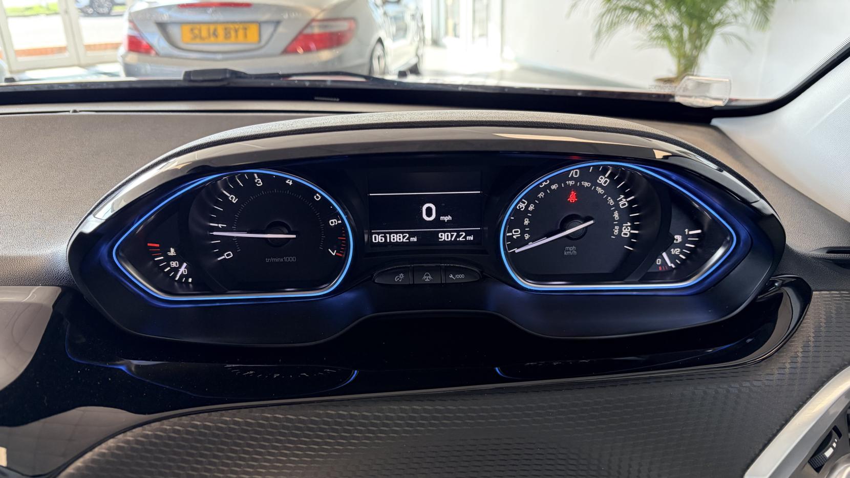 Peugeot 2008 1.2 PureTech Allure SUV 5dr Petrol Manual Euro 6 (s/s) (110 ps)