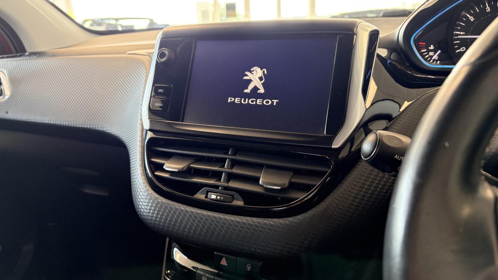 Peugeot 2008 1.2 PureTech Allure SUV 5dr Petrol Manual Euro 6 (s/s) (110 ps)