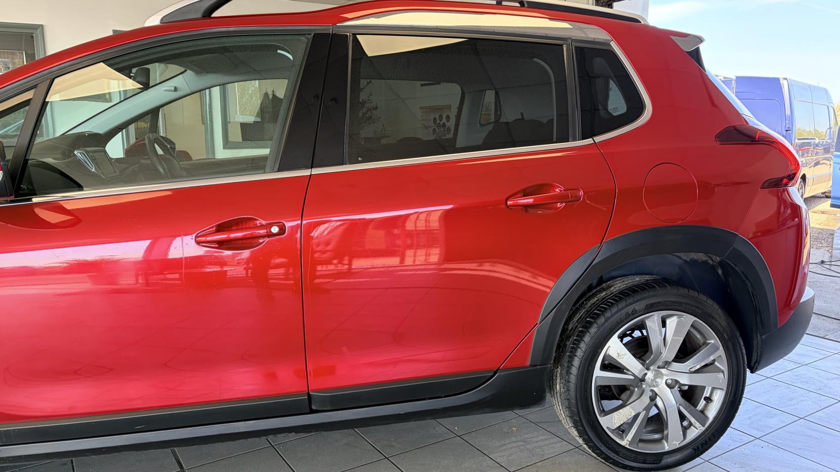 Peugeot 2008 1.2 PureTech Allure SUV 5dr Petrol Manual Euro 6 (s/s) (110 ps)