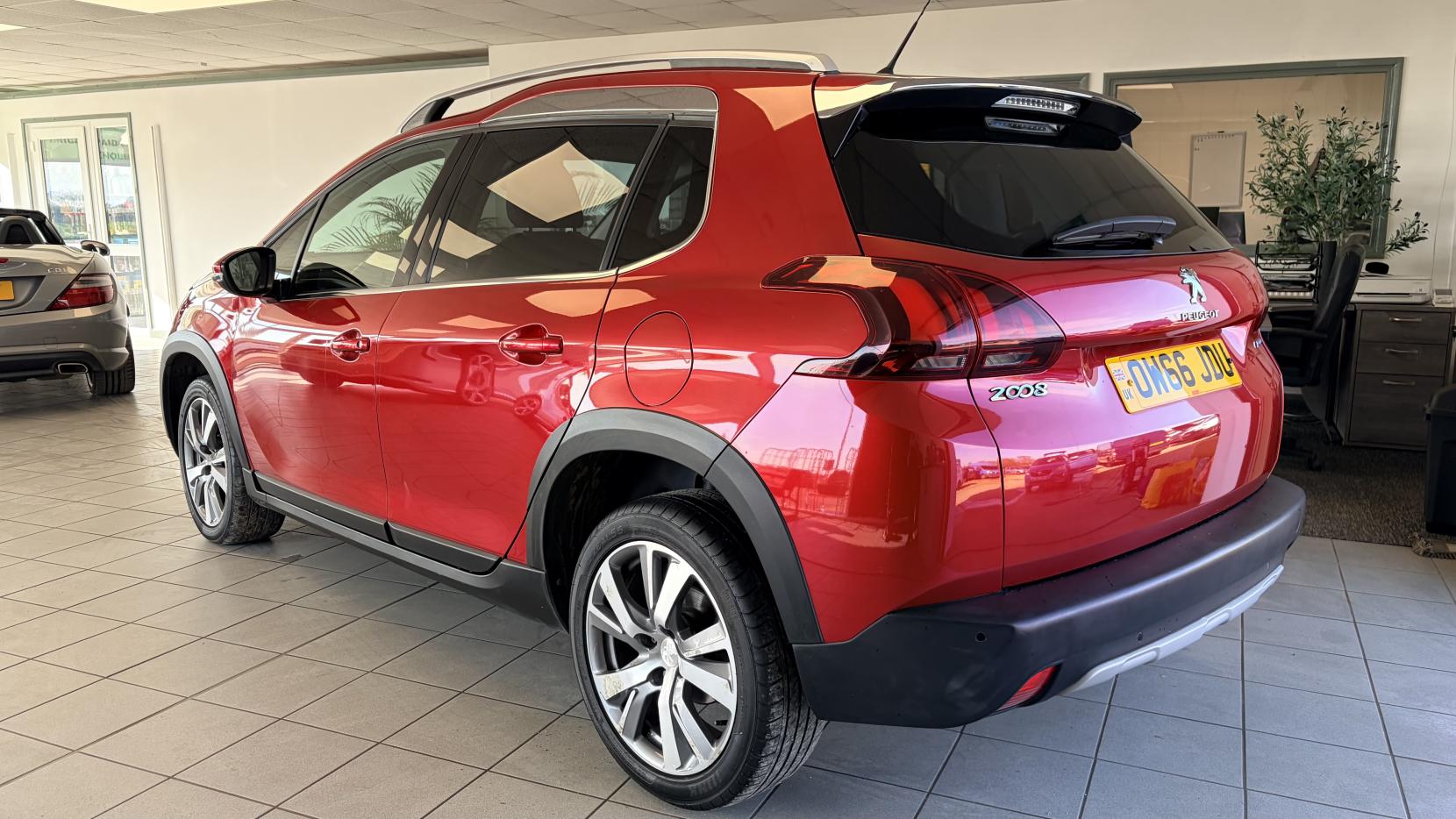 Peugeot 2008 1.2 PureTech Allure SUV 5dr Petrol Manual Euro 6 (s/s) (110 ps)