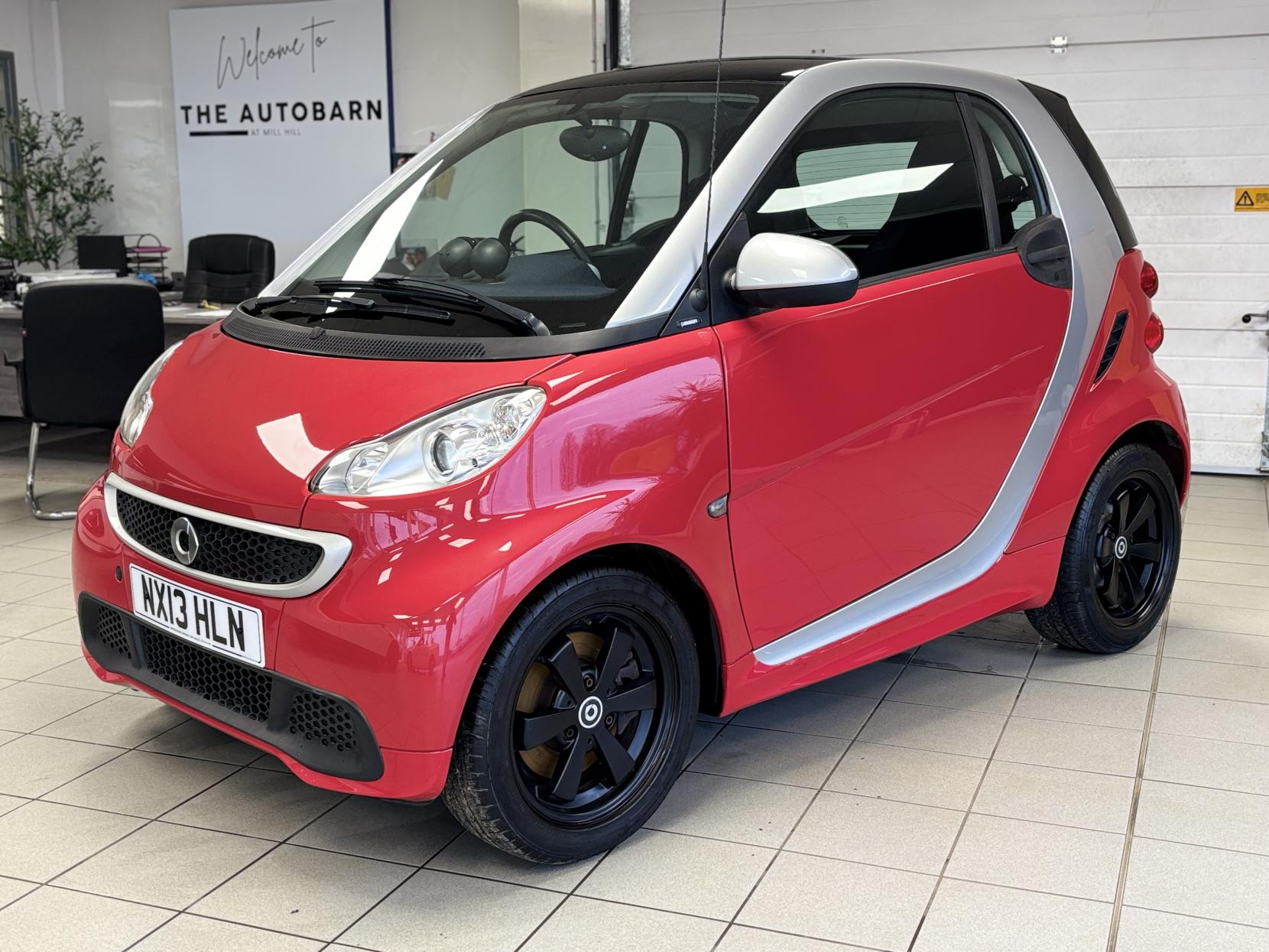 Smart fortwo 0.8 CDI Passion Coupe 2dr Diesel SoftTouch Euro 5 (54 bhp)