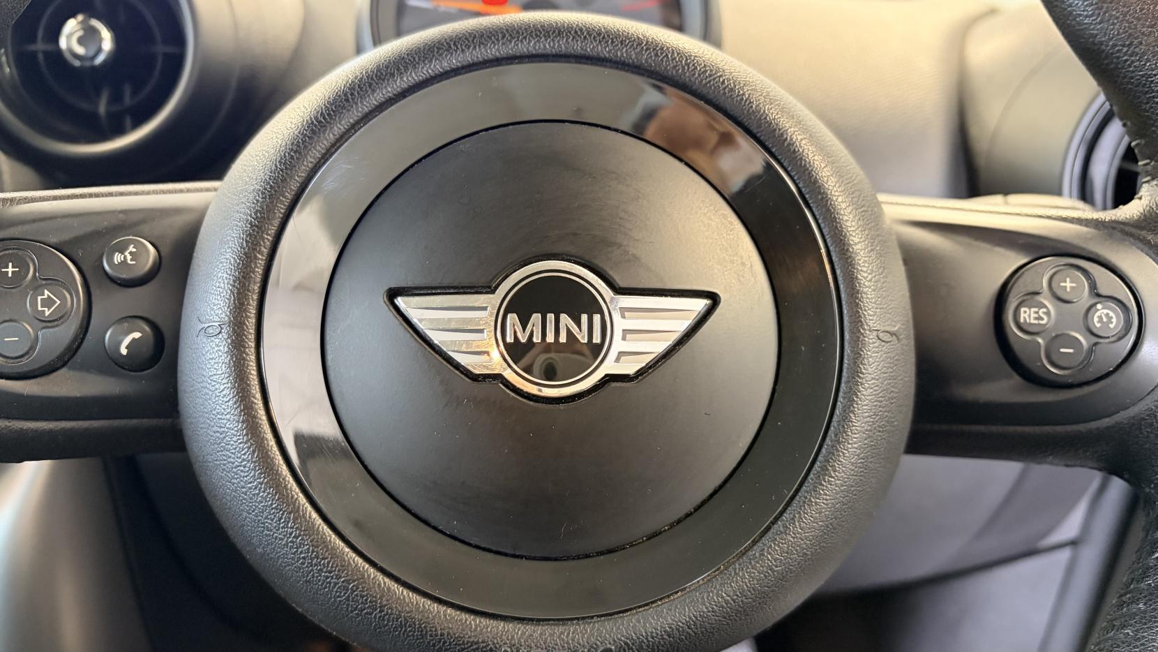 MINI Paceman 1.6 Cooper SUV 3dr Petrol Manual Euro 5 (s/s) (122 ps)