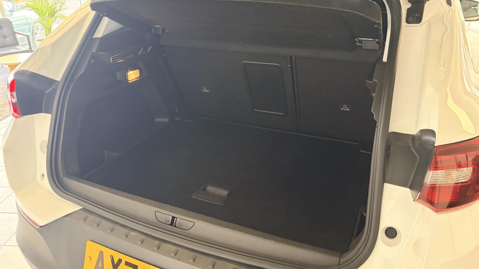 Vauxhall Grandland X 1.2 Turbo Griffin SUV 5dr Petrol Manual Euro 6 (s/s) (130 ps)