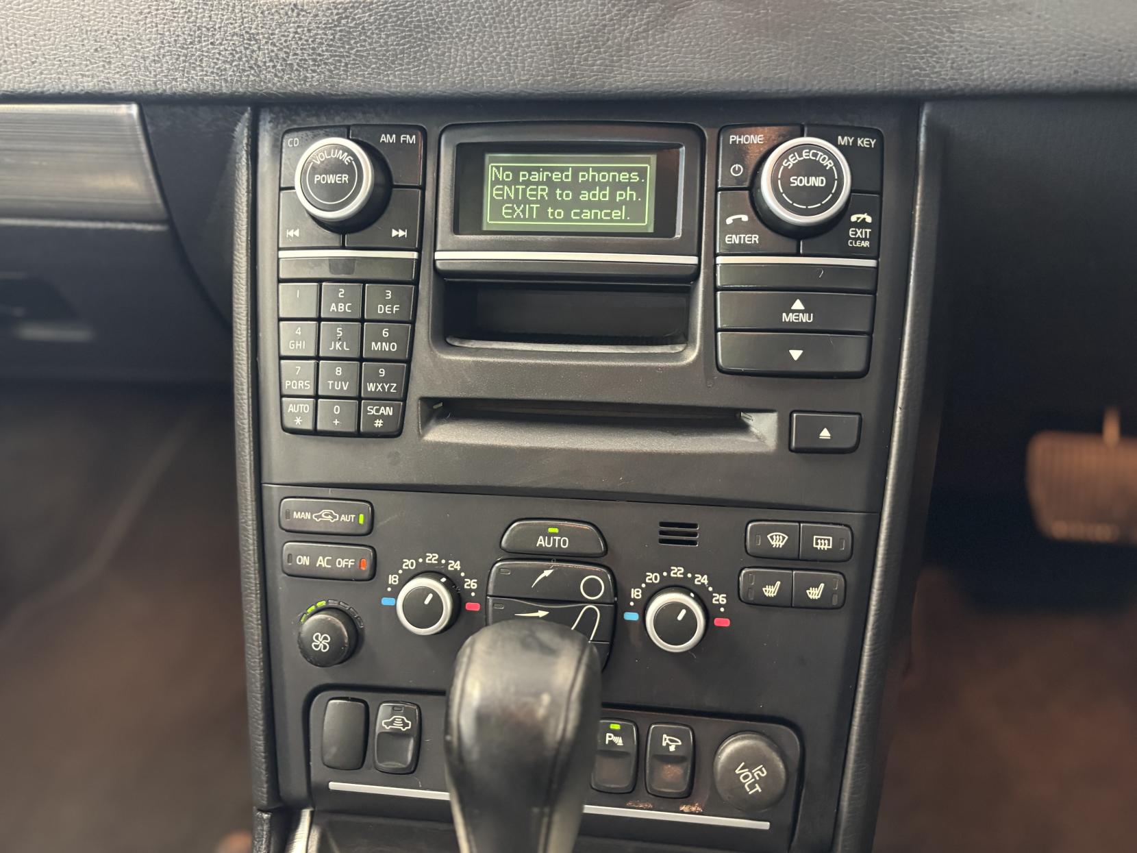 Volvo XC90 2.4 D5 SE SUV 5dr Diesel Geartronic AWD (224 g/km, 182 bhp)