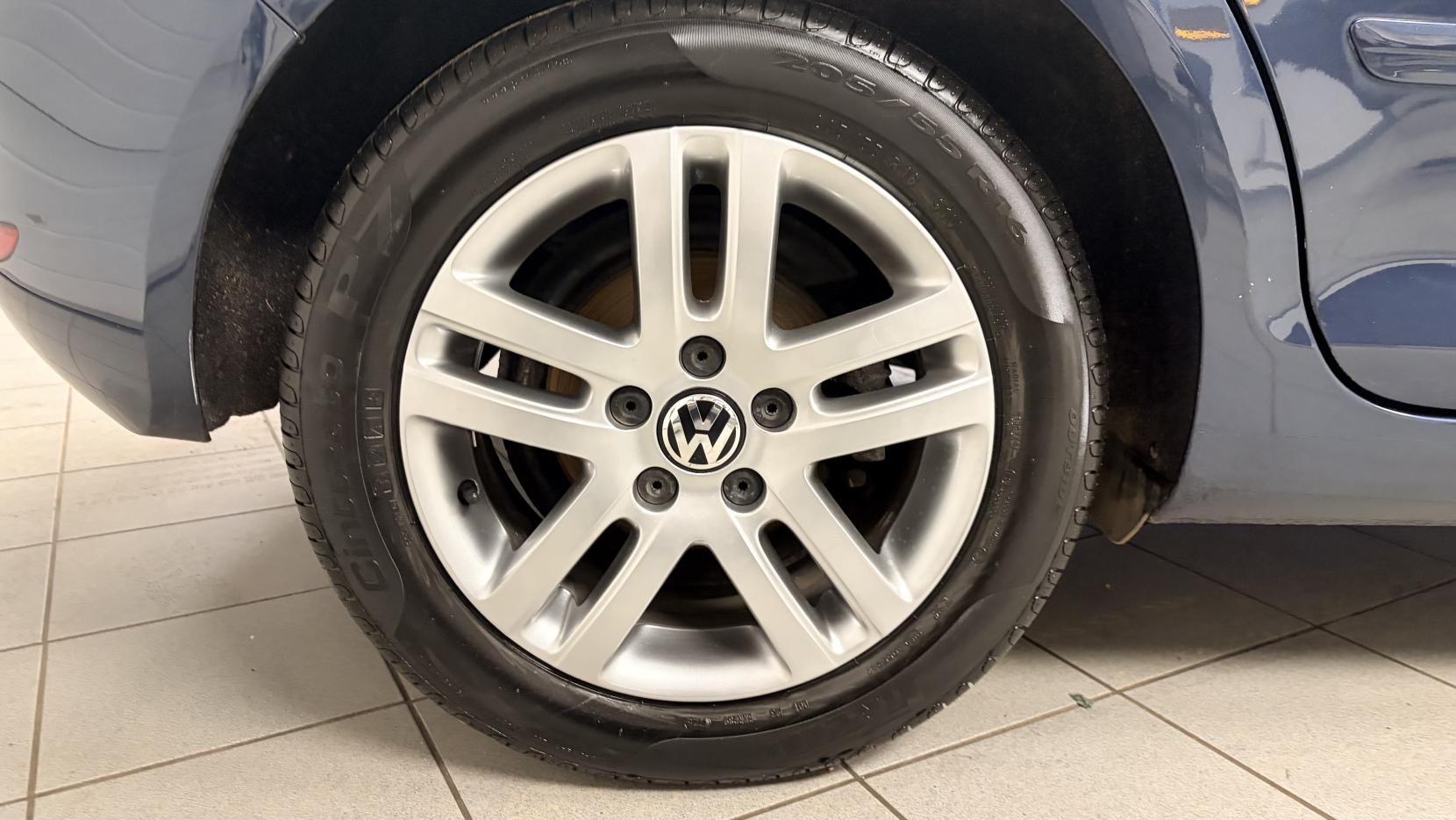 Volkswagen Golf Plus 1.4 TSI SE Hatchback 5dr Petrol DSG Euro 5 (122 ps)