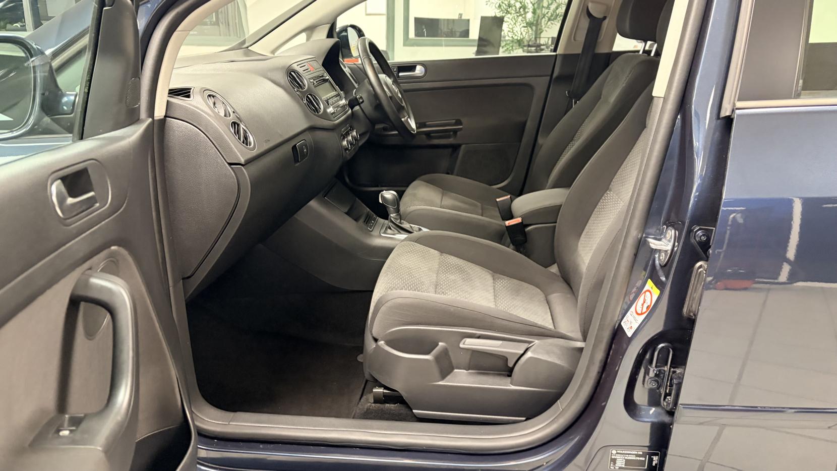 Volkswagen Golf Plus 1.4 TSI SE Hatchback 5dr Petrol DSG Euro 5 (122 ps)