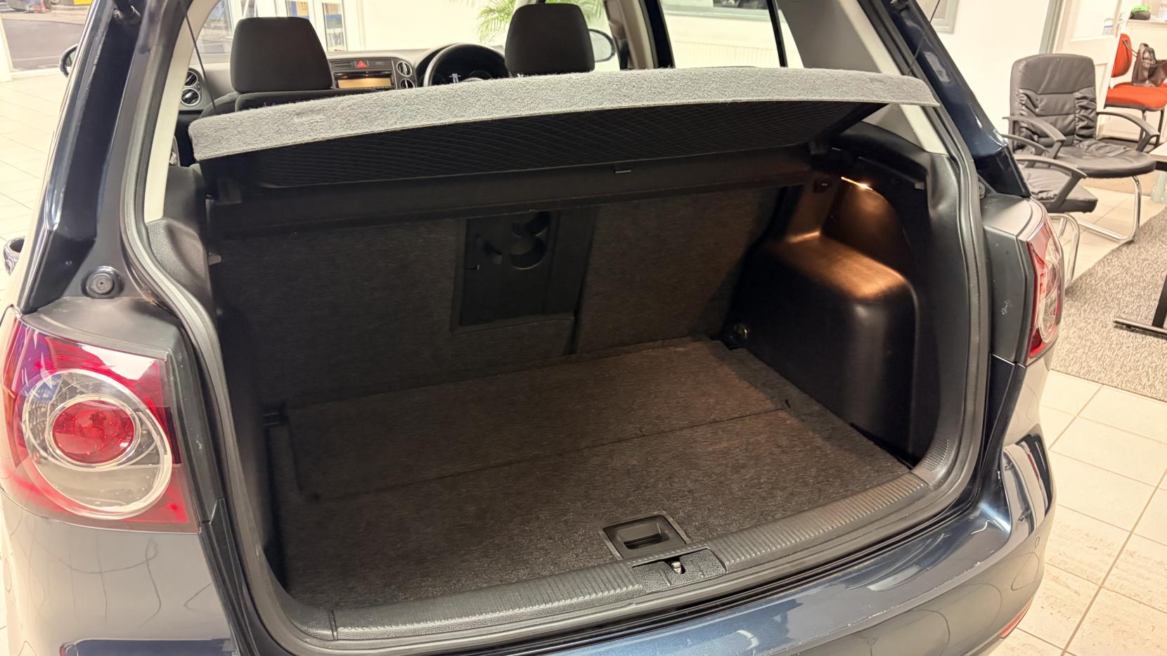 Volkswagen Golf Plus 1.4 TSI SE Hatchback 5dr Petrol DSG Euro 5 (122 ps)