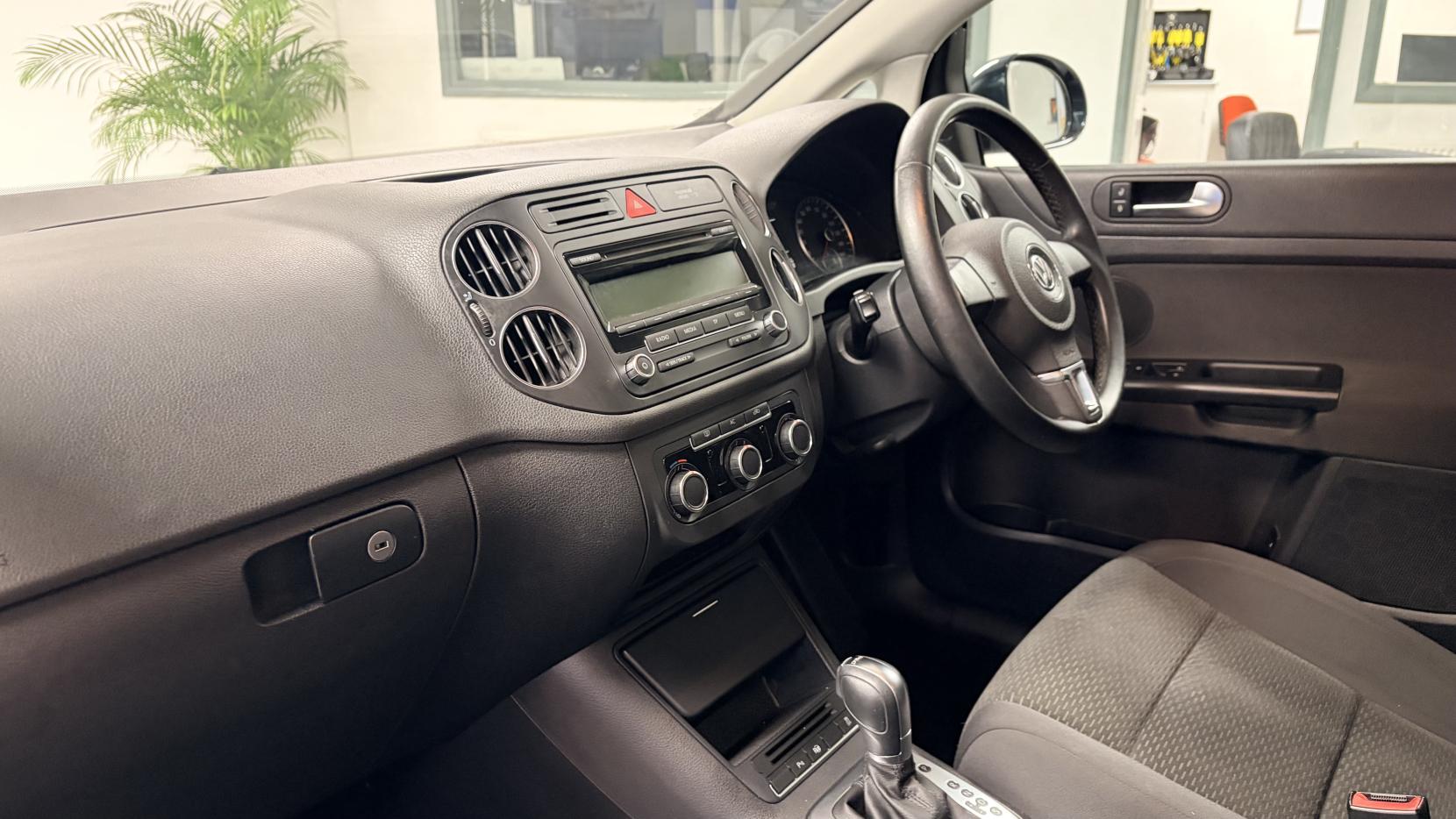 Volkswagen Golf Plus 1.4 TSI SE Hatchback 5dr Petrol DSG Euro 5 (122 ps)