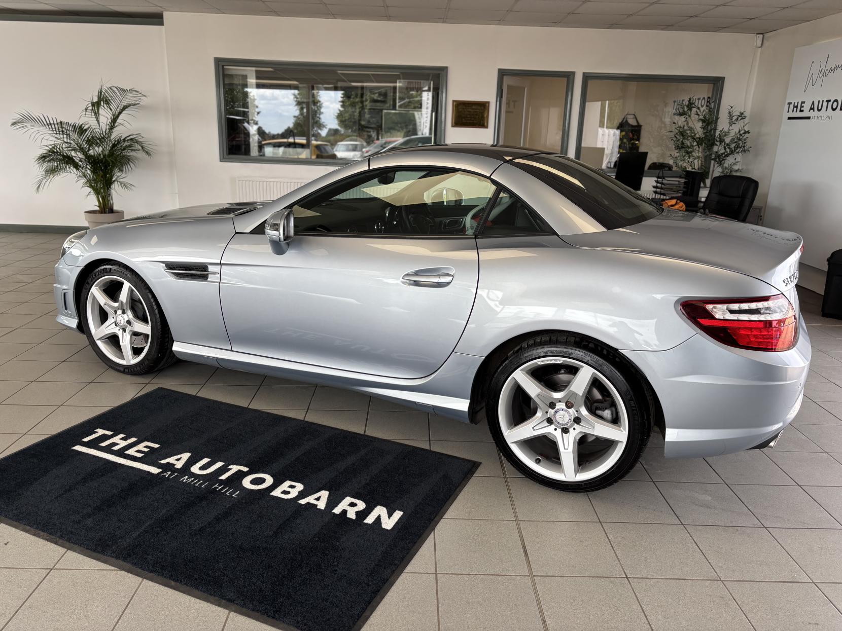 Mercedes-Benz SLK 2.1 SLK250 CDI AMG Sport Convertible 2dr Diesel G-Tronic+ Euro 5 (s/s) (204 ps)
