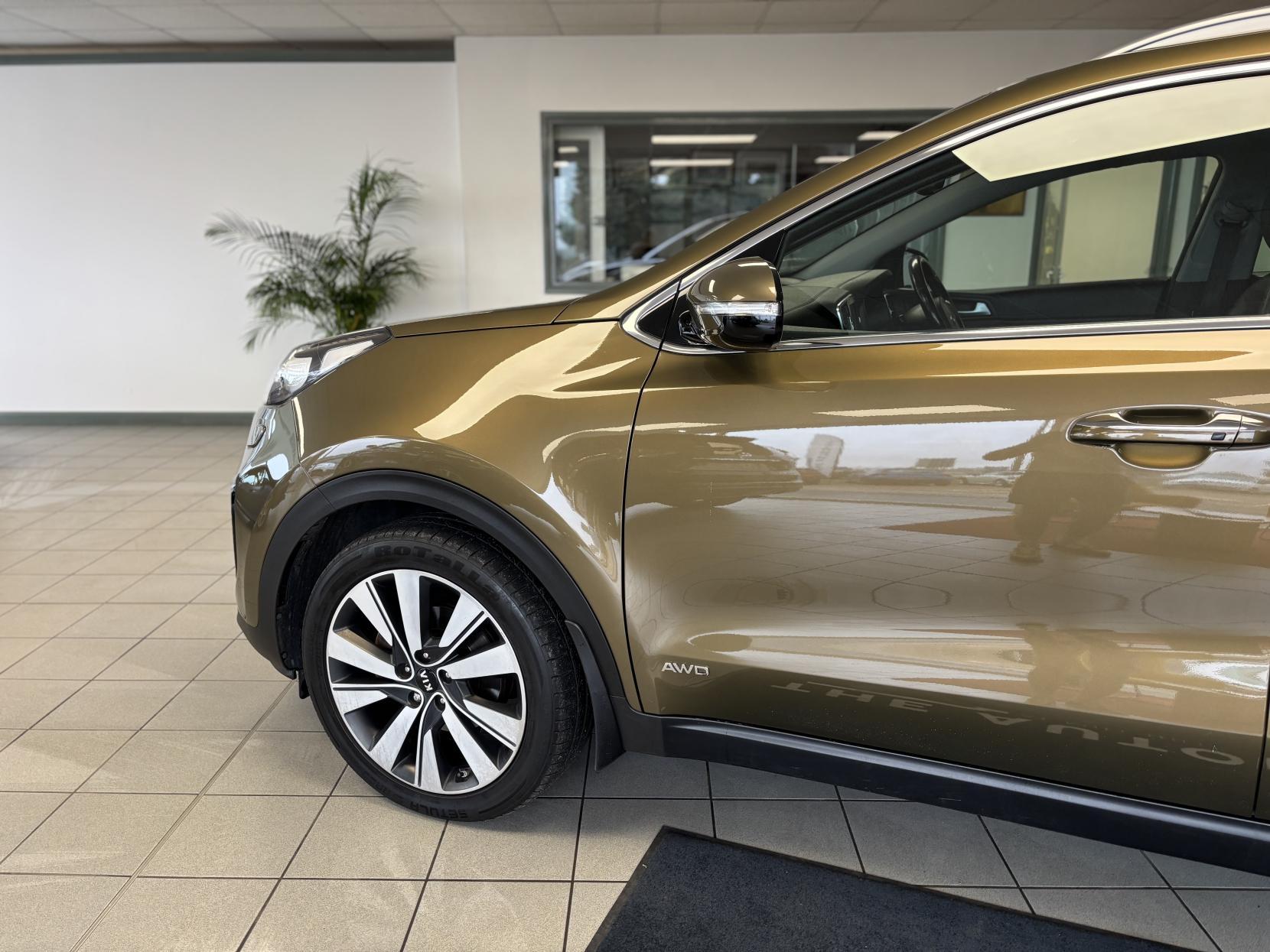 Kia Sportage 2.0 CRDi KX-4 SUV 5dr Diesel Manual AWD Euro 6 (182 bhp)