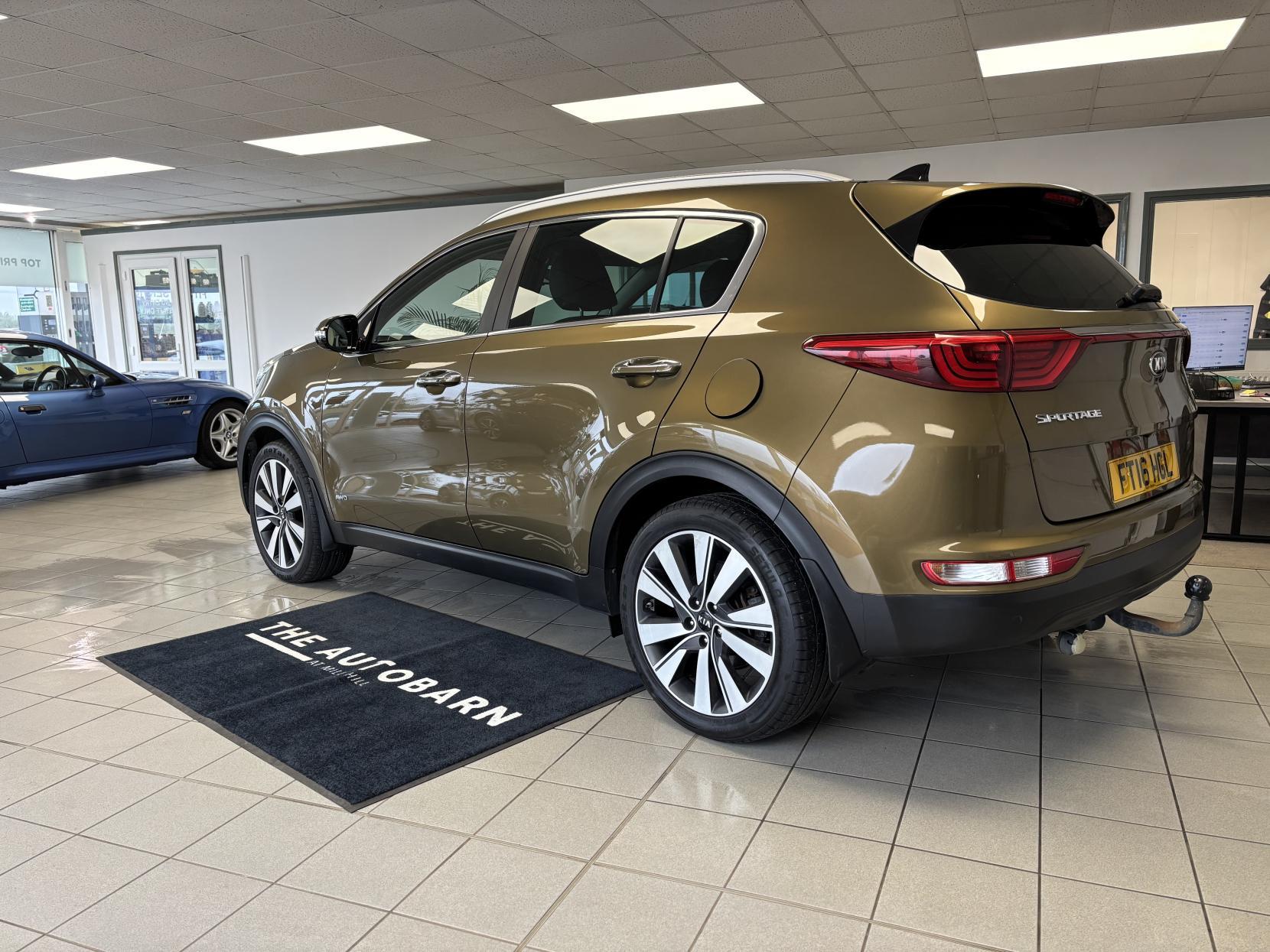 Kia Sportage 2.0 CRDi KX-4 SUV 5dr Diesel Manual AWD Euro 6 (182 bhp)