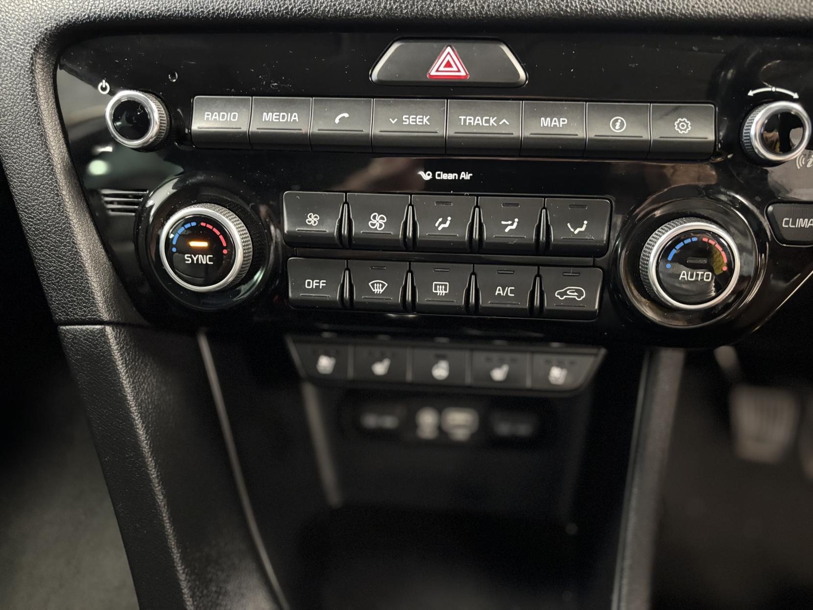 Kia Sportage 2.0 CRDi KX-4 SUV 5dr Diesel Manual AWD Euro 6 (182 bhp)