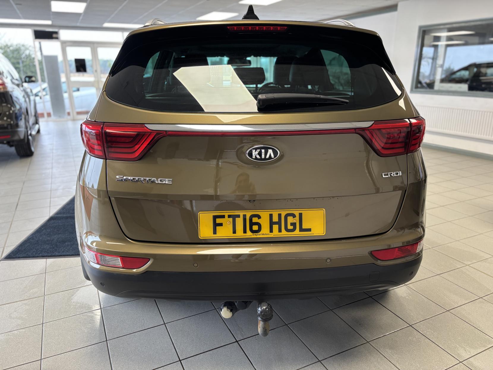 Kia Sportage 2.0 CRDi KX-4 SUV 5dr Diesel Manual AWD Euro 6 (182 bhp)