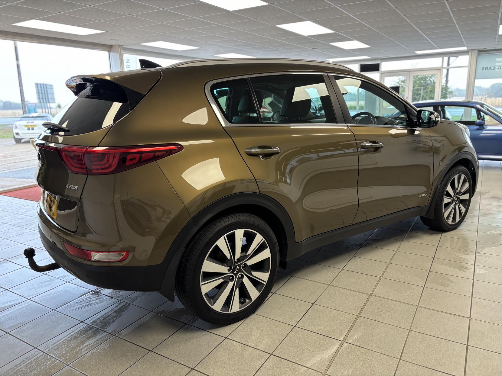 Kia Sportage 2.0 CRDi KX-4 SUV 5dr Diesel Manual AWD Euro 6 (182 bhp)