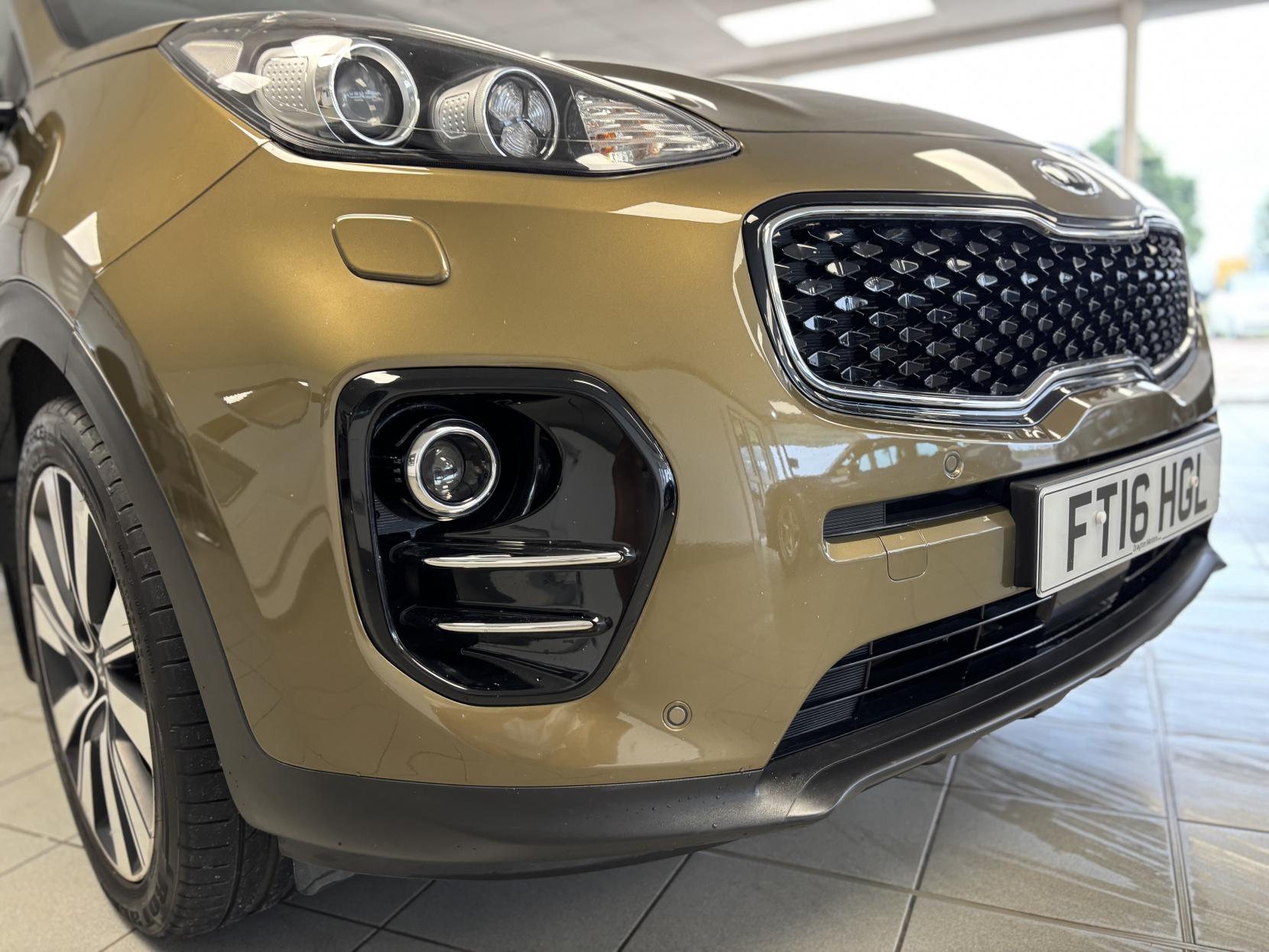 Kia Sportage 2.0 CRDi KX-4 SUV 5dr Diesel Manual AWD Euro 6 (182 bhp)