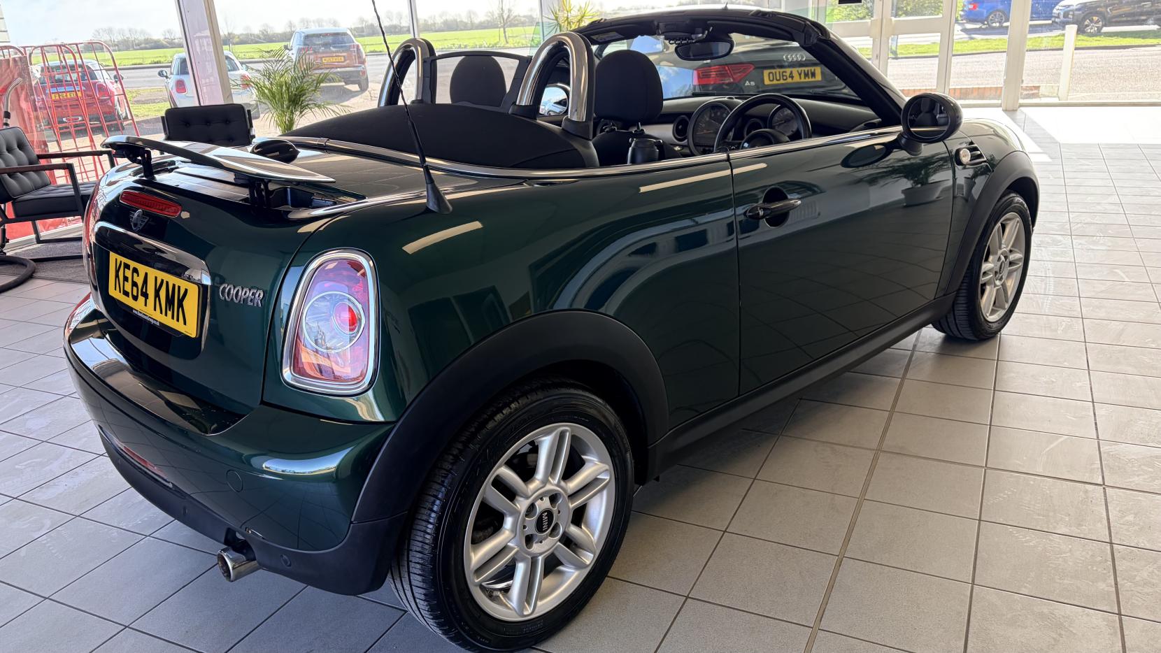 MINI Roadster 1.6 Cooper Convertible 2dr Petrol Manual Euro 6 (s/s) (122 ps)
