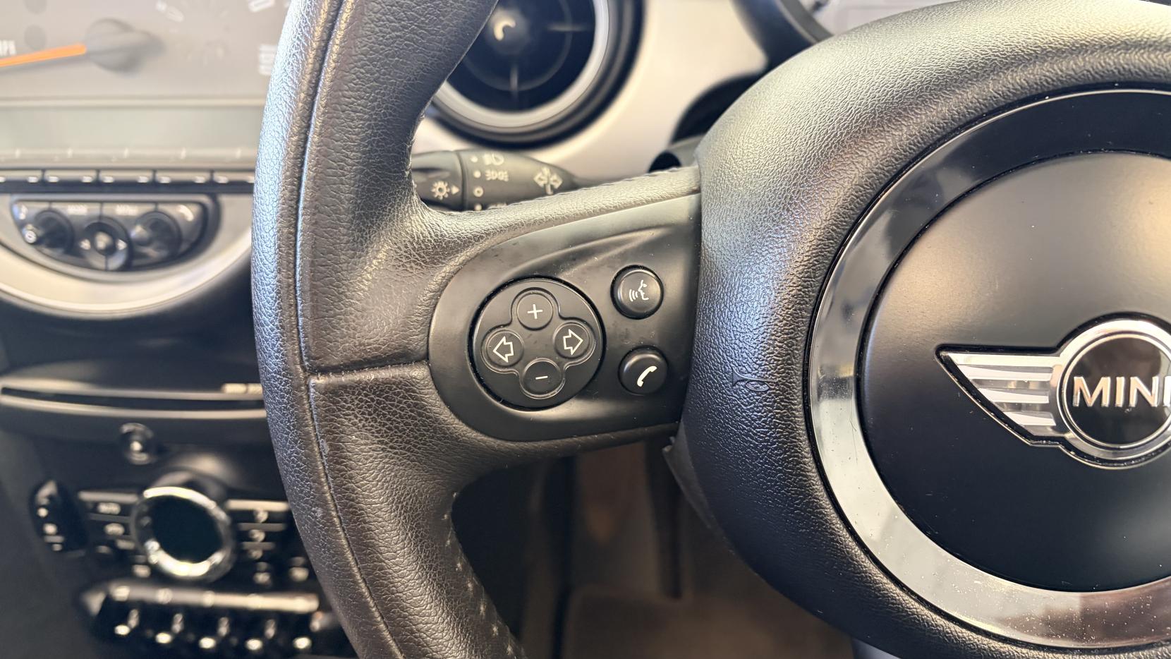 MINI Roadster 1.6 Cooper Convertible 2dr Petrol Manual Euro 6 (s/s) (122 ps)