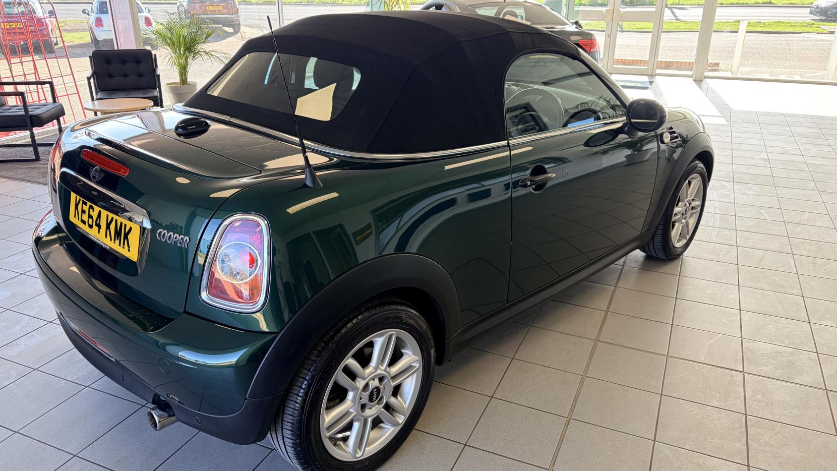 MINI Roadster 1.6 Cooper Convertible 2dr Petrol Manual Euro 6 (s/s) (122 ps)