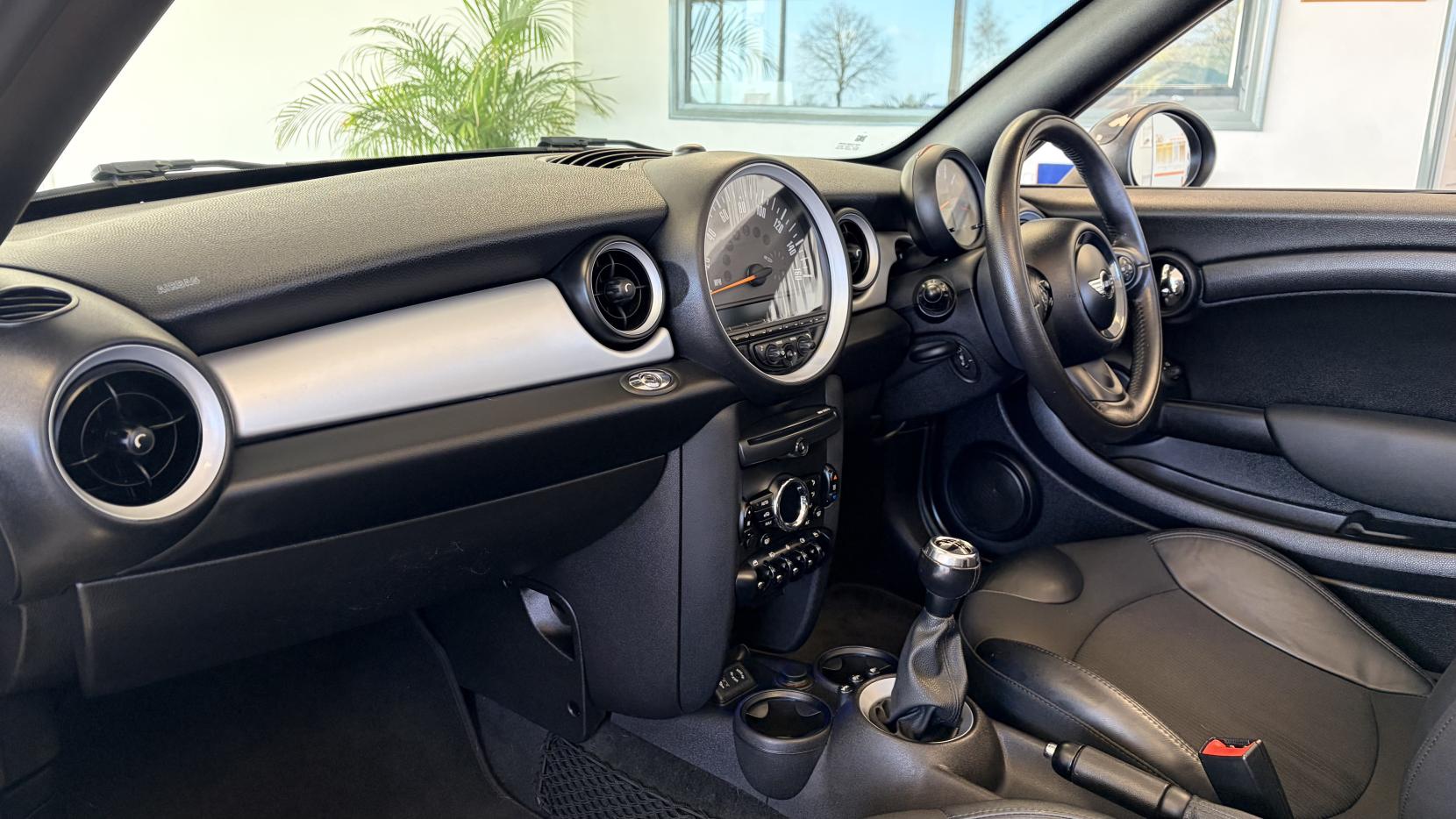 MINI Roadster 1.6 Cooper Convertible 2dr Petrol Manual Euro 6 (s/s) (122 ps)