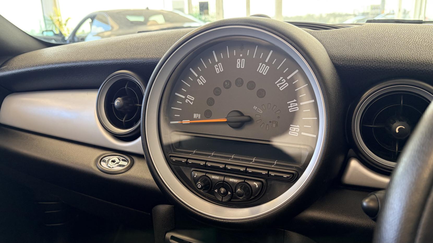 MINI Roadster 1.6 Cooper Convertible 2dr Petrol Manual Euro 6 (s/s) (122 ps)