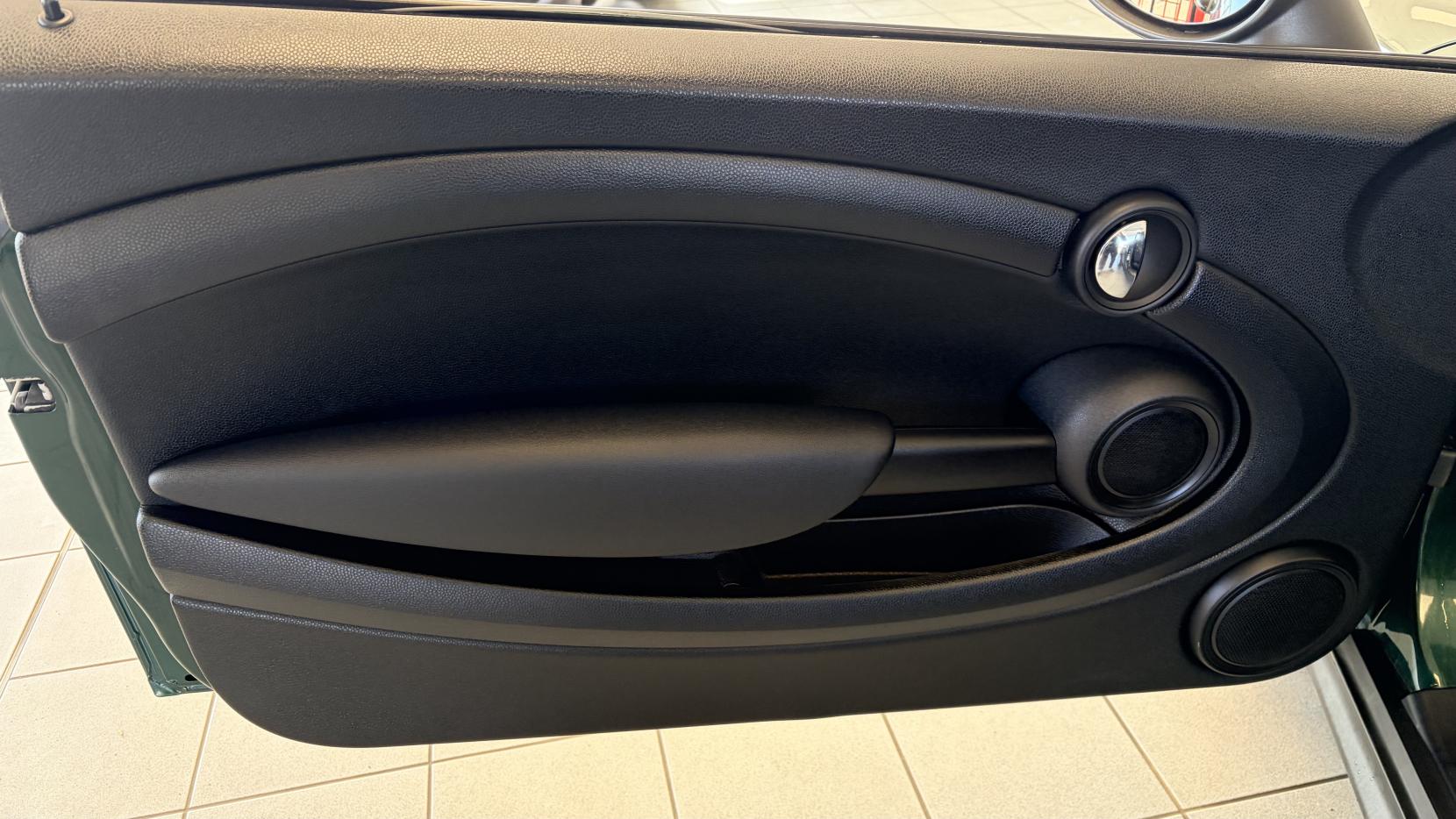 MINI Roadster 1.6 Cooper Convertible 2dr Petrol Manual Euro 6 (s/s) (122 ps)