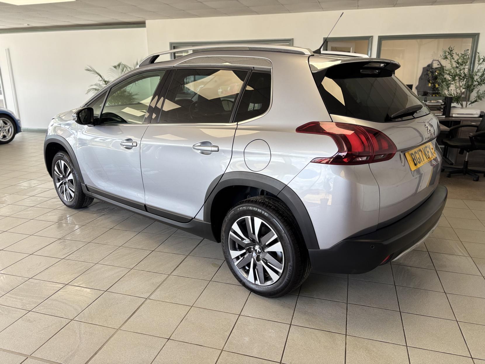 Peugeot 2008 1.2 PureTech Allure SUV 5dr Petrol Manual Euro 6 (82 ps)