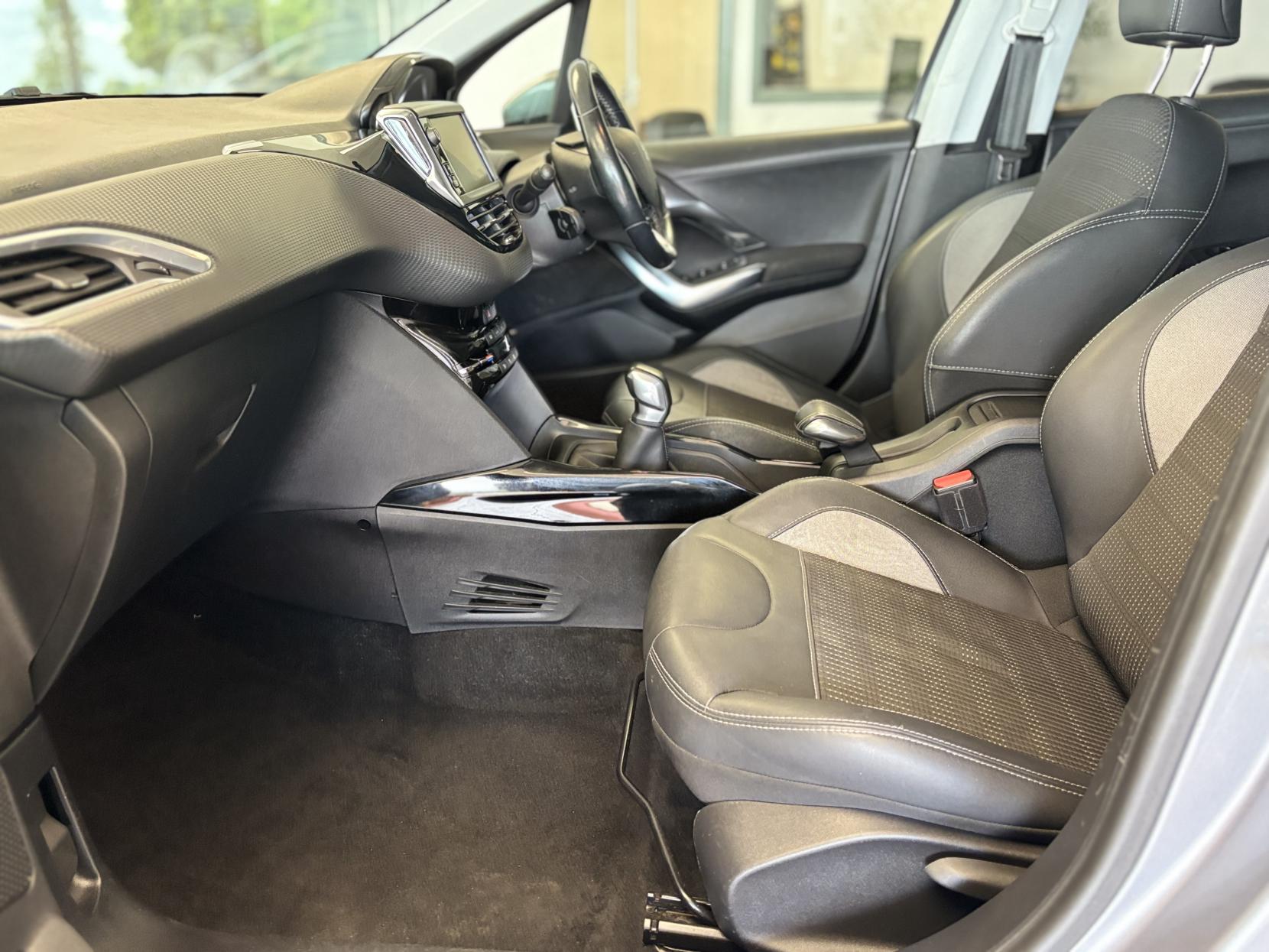 Peugeot 2008 1.2 PureTech Allure SUV 5dr Petrol Manual Euro 6 (82 ps)