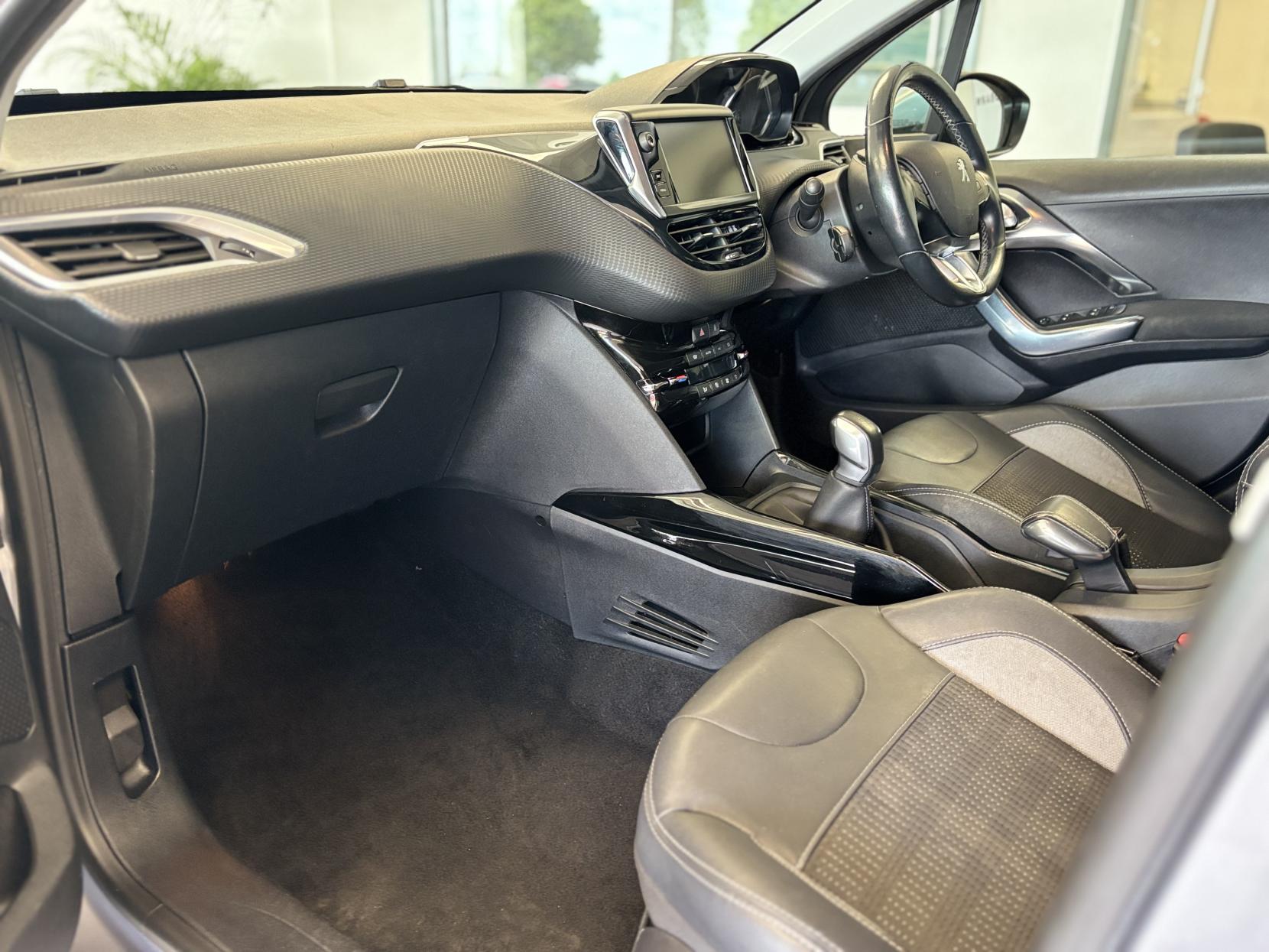 Peugeot 2008 1.2 PureTech Allure SUV 5dr Petrol Manual Euro 6 (82 ps)