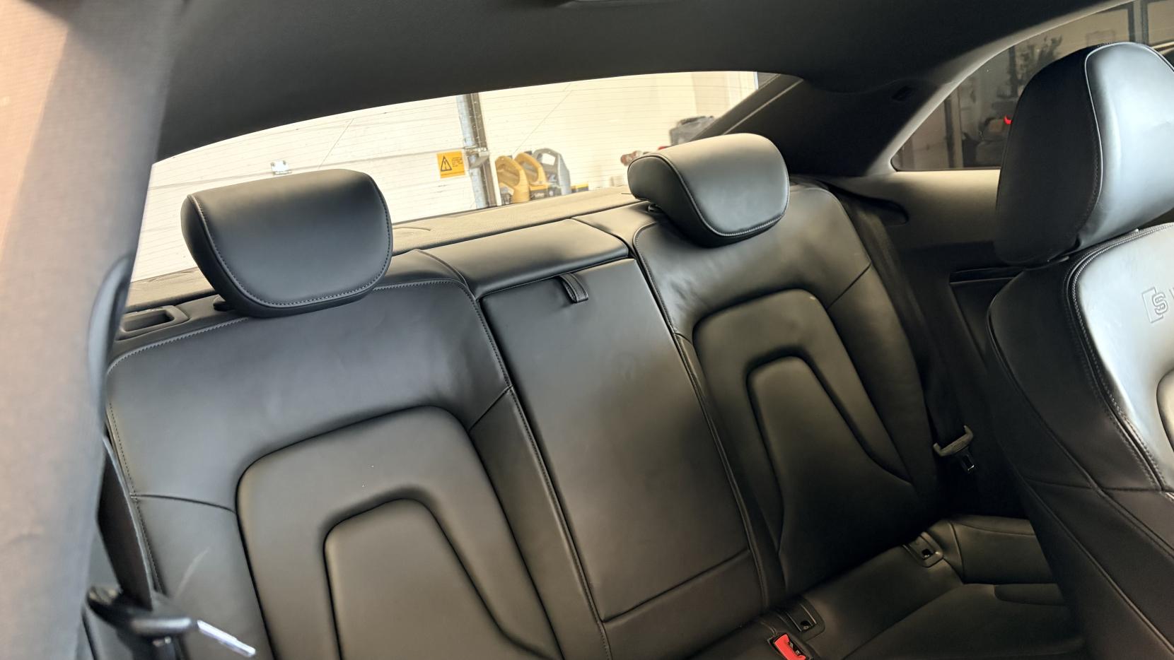 Audi A5 3.0 TDI V6 Black Edition Coupe 2dr Diesel Multitronic Euro 5 (s/s) (204 ps)