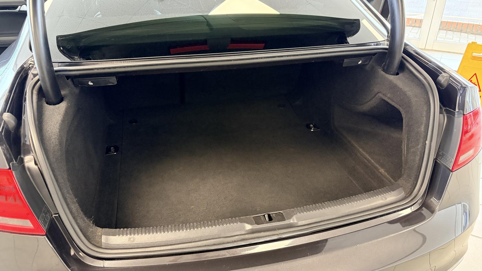 Audi A5 3.0 TDI V6 Black Edition Coupe 2dr Diesel Multitronic Euro 5 (s/s) (204 ps)