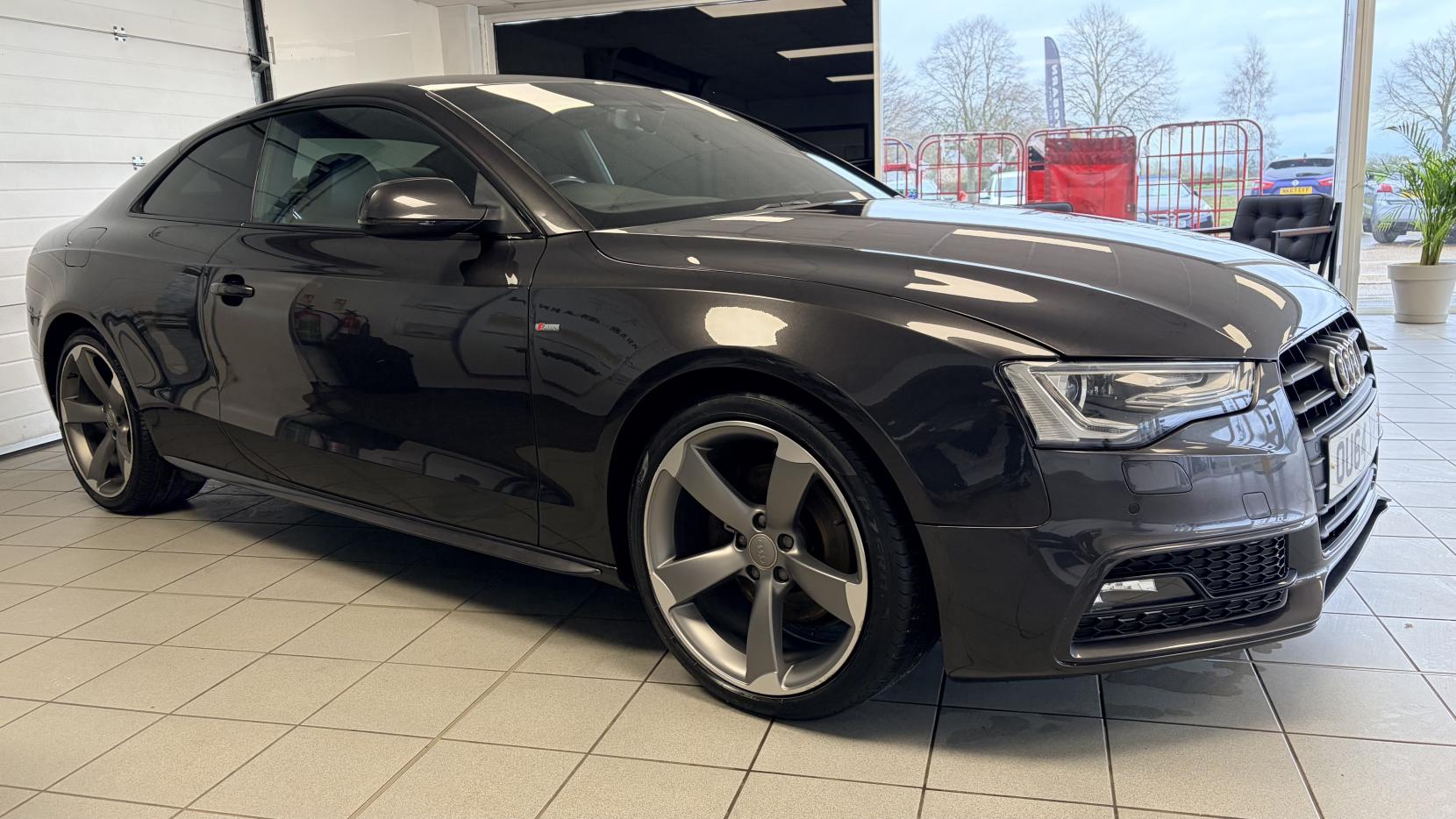 Audi A5 3.0 TDI V6 Black Edition Coupe 2dr Diesel Multitronic Euro 5 (s/s) (204 ps)